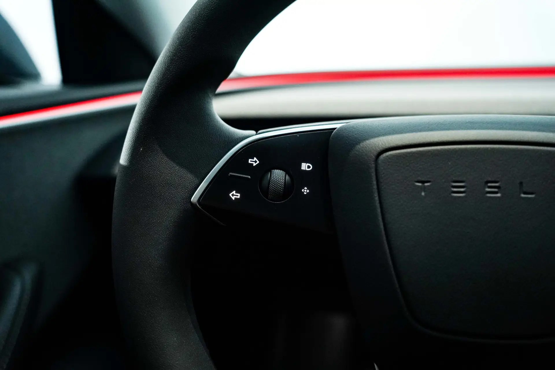Tesla Model 3, 2024 18