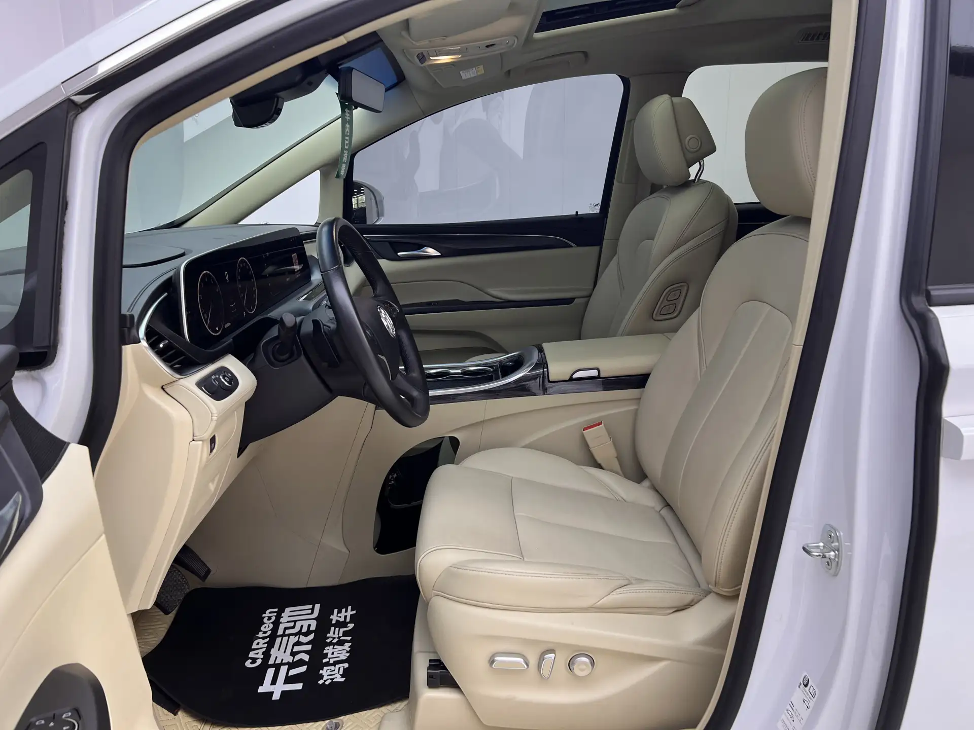 Buick GL8, 2023 18