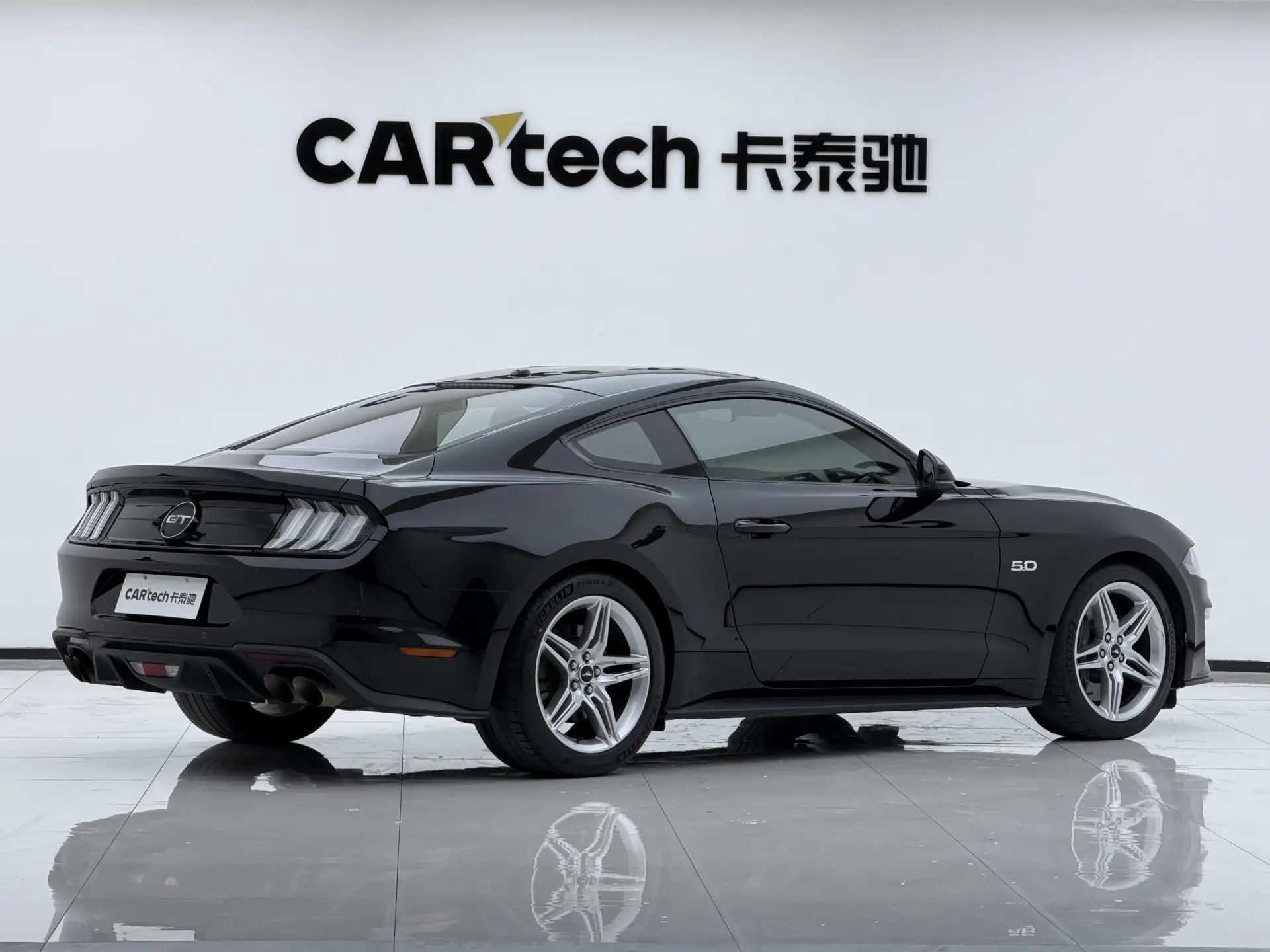 Ford Mustang, 2019 все фото