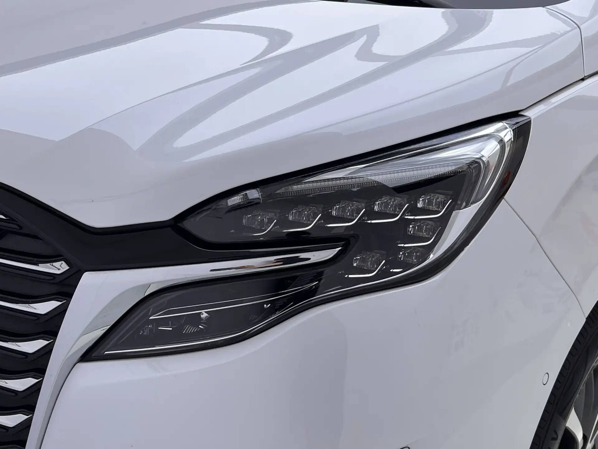 Buick GL8, 2023 9