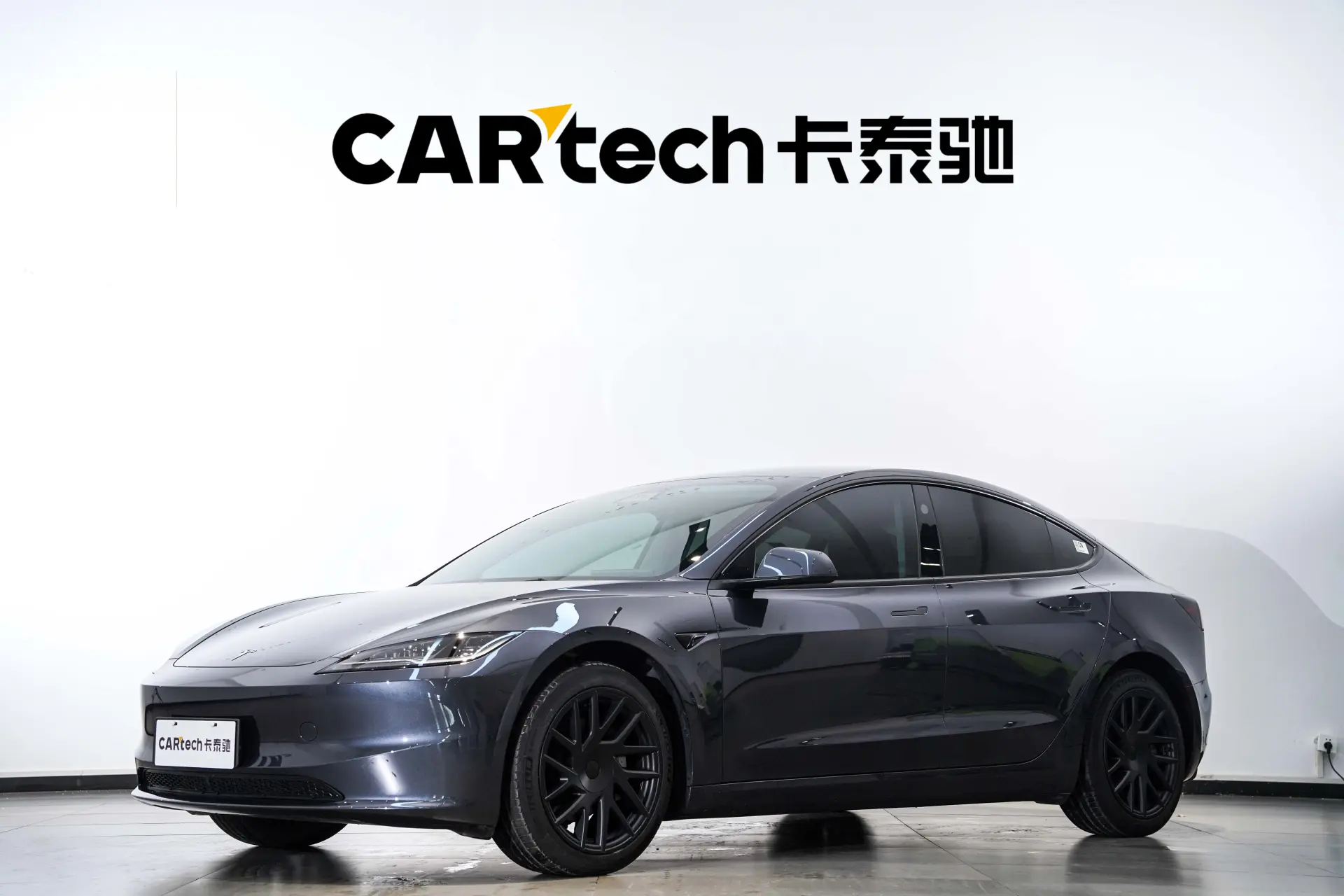 Tesla Model 3, 2024 1