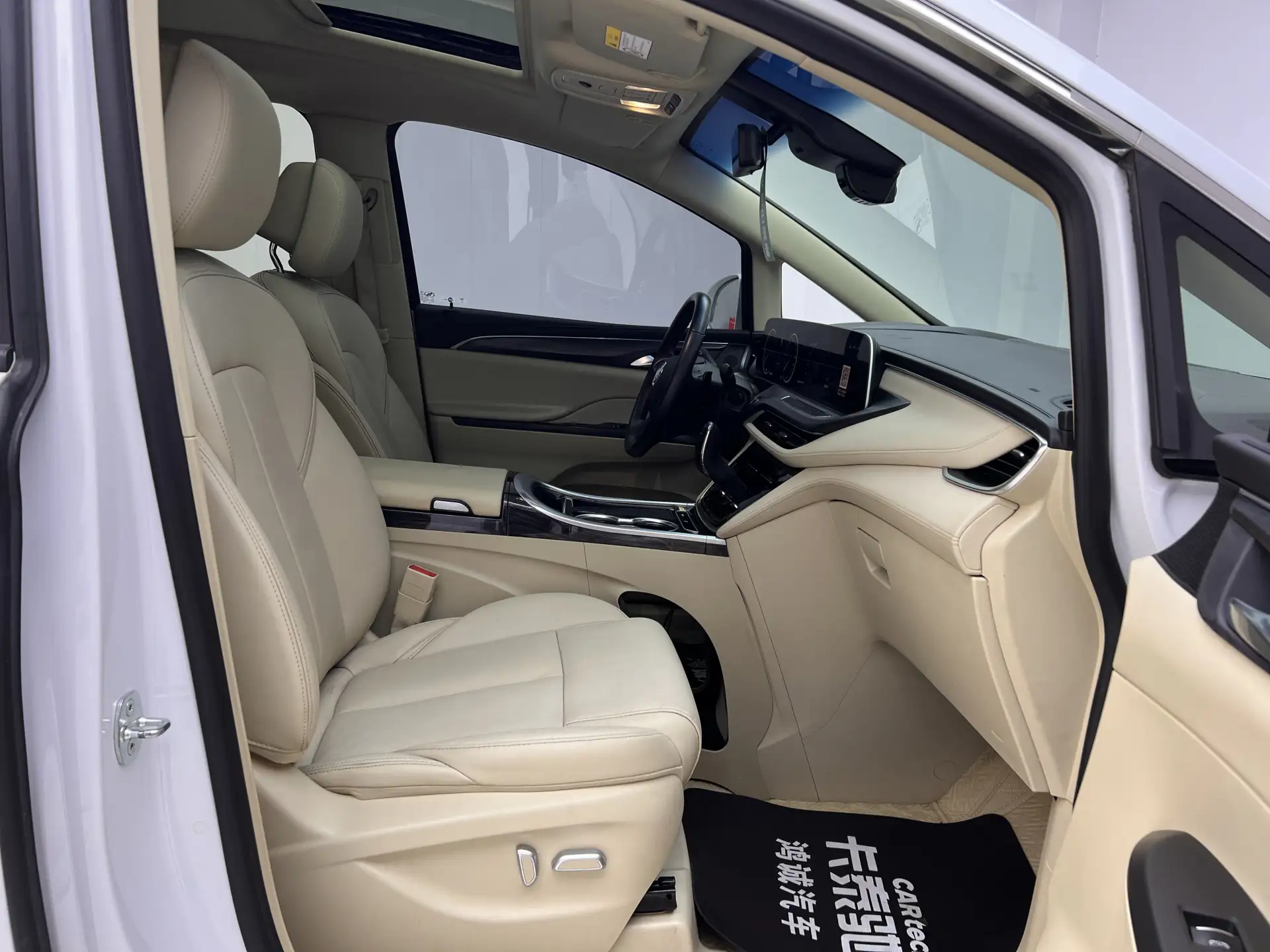 Buick GL8, 2023 19