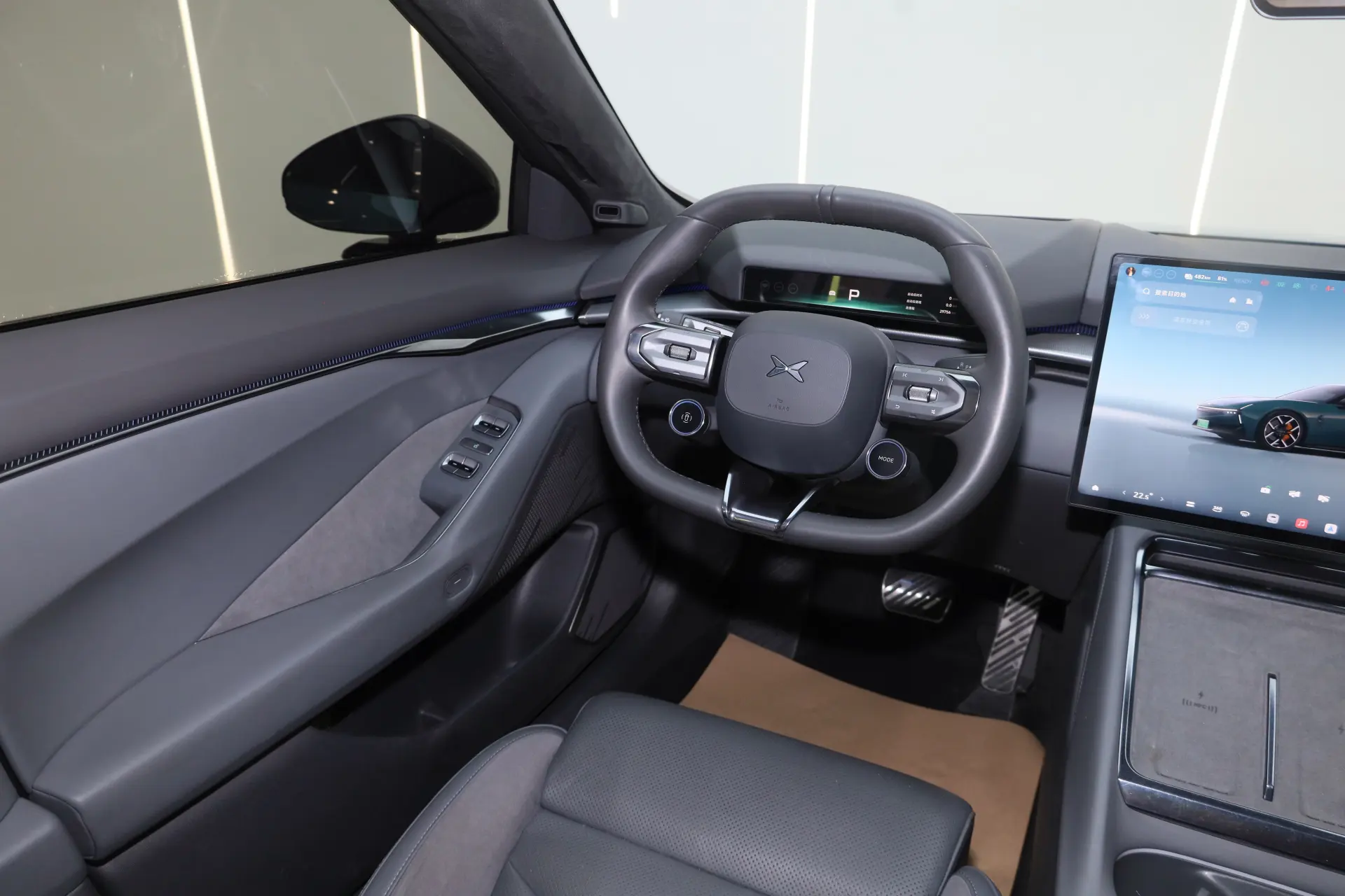 Xpeng P7, 2025 15