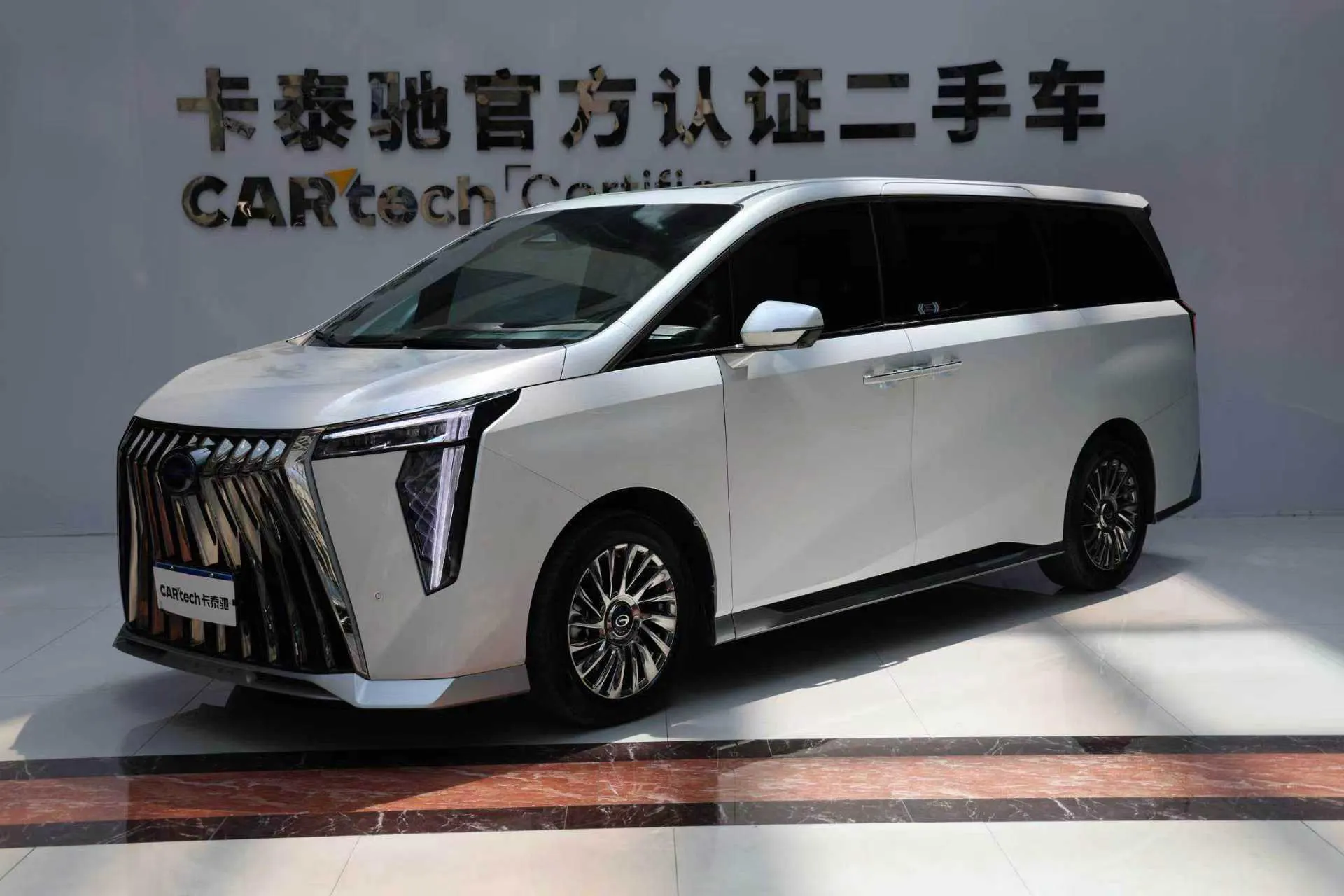 Trumpchi M8