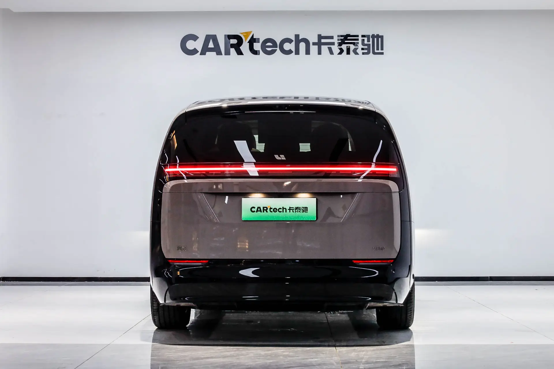 Li Auto MEGA, 2025 2