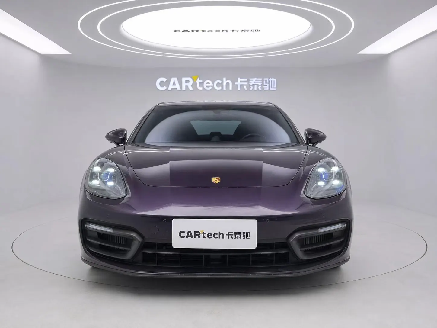 Porsche Panamera, 2023 2