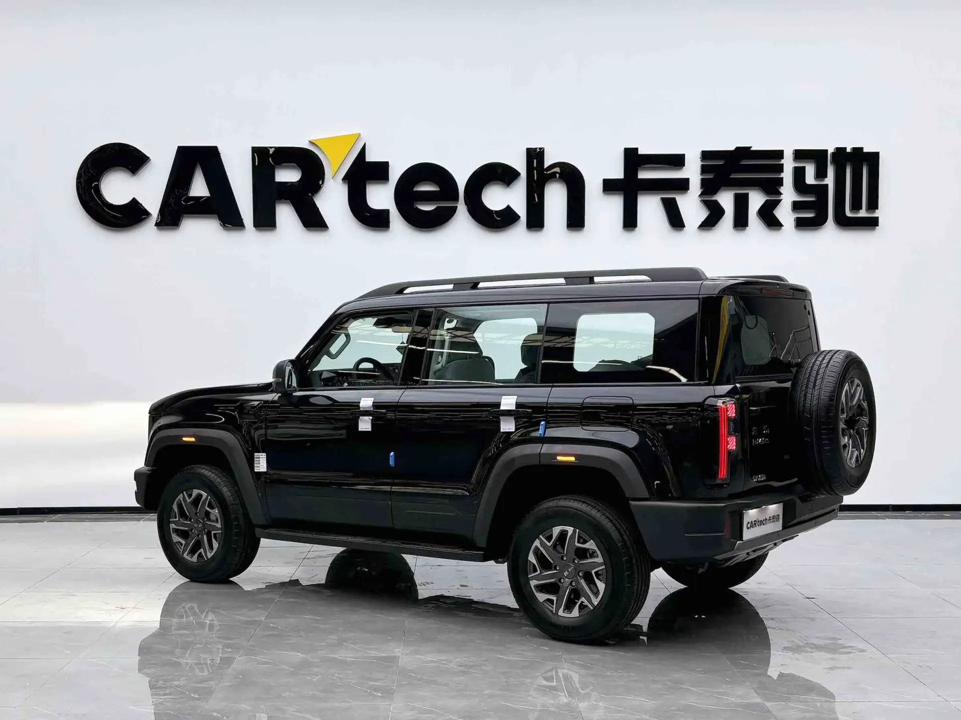 BAIC BJ40, 2026 6