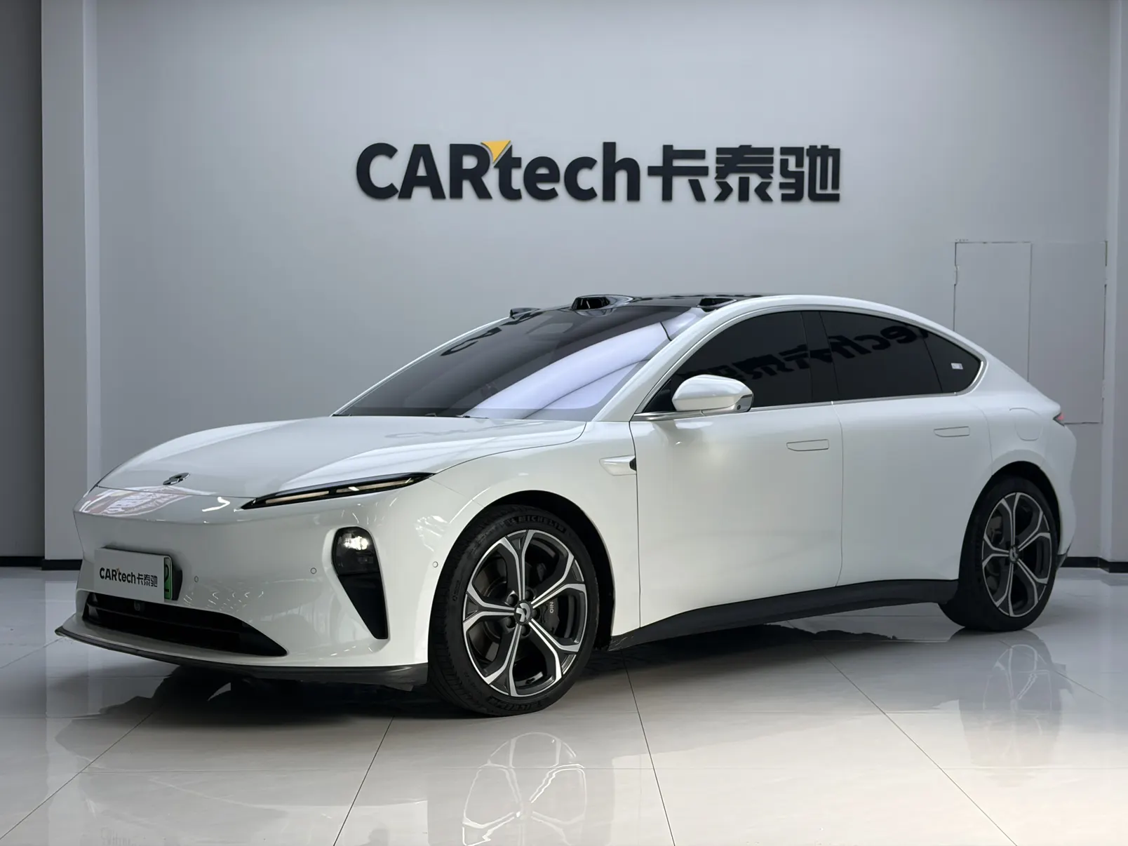 NIO ET5