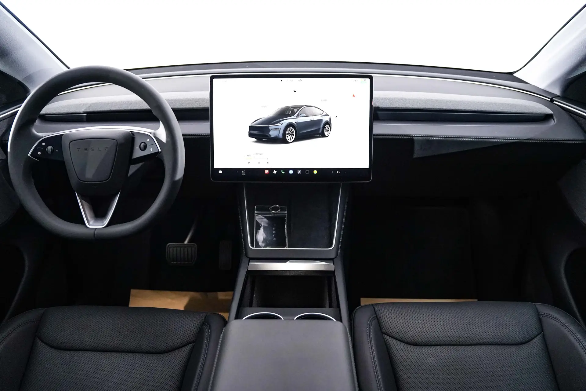 Tesla Model Y, 2025 14