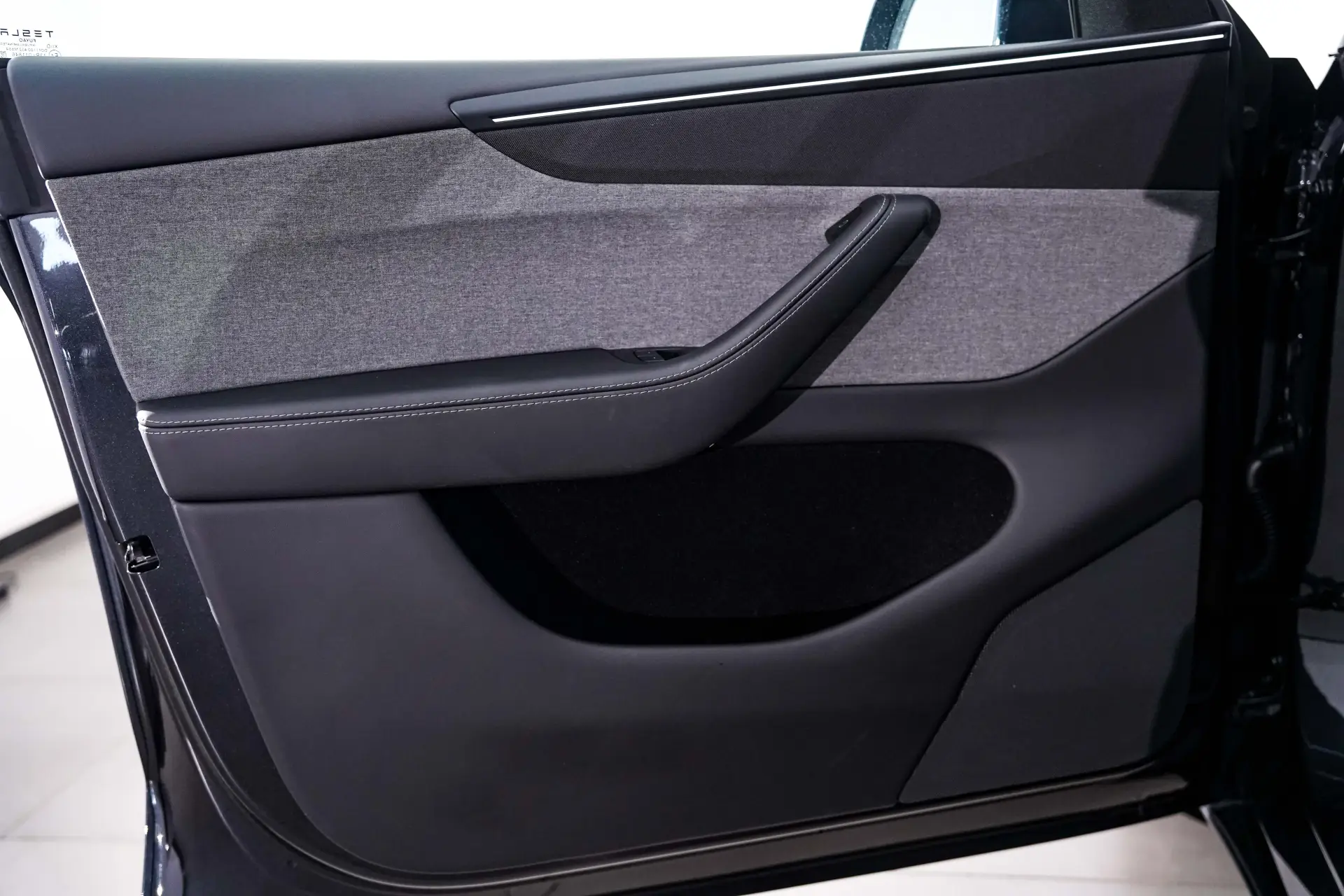 Tesla Model Y, 2025 17