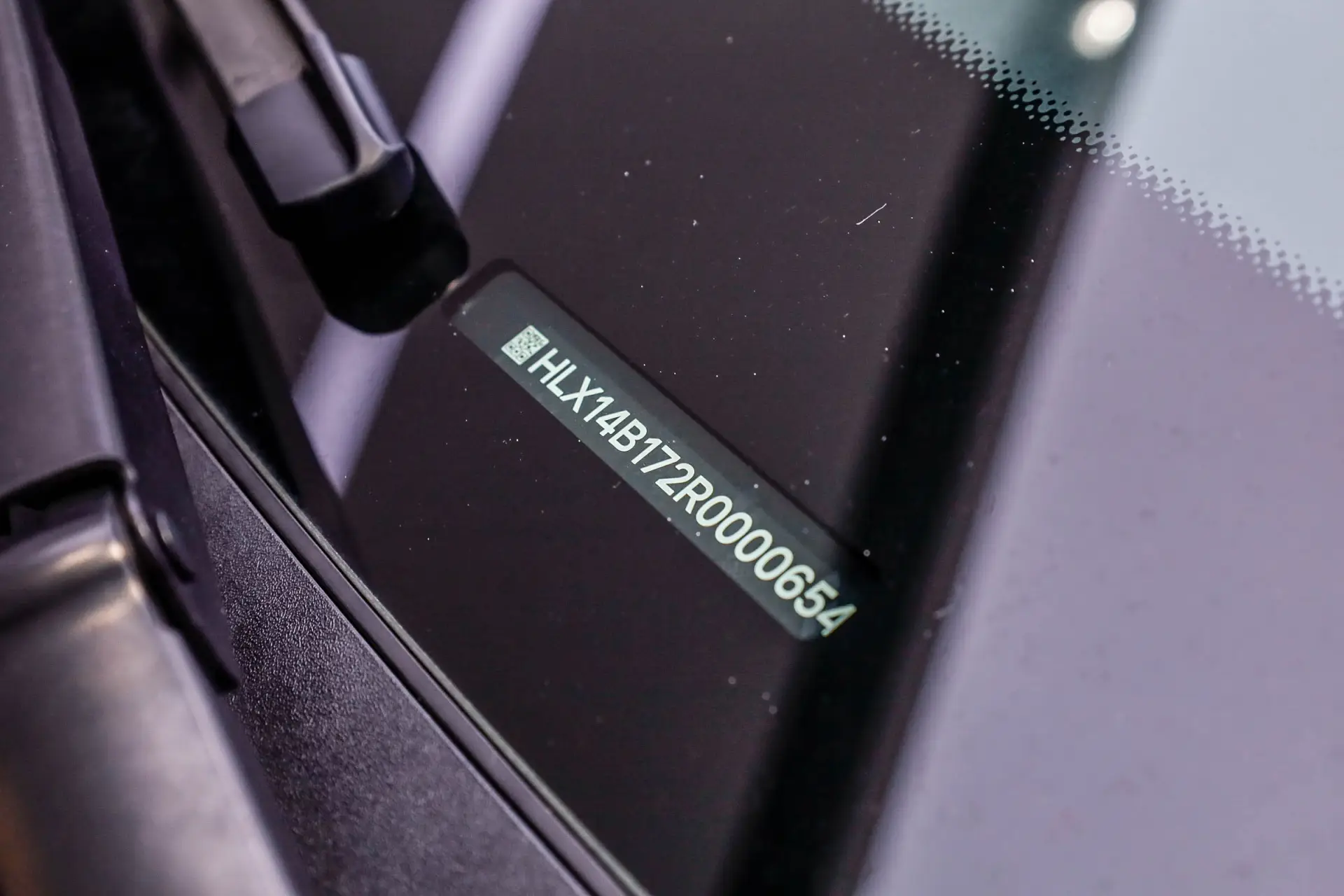 Li Auto MEGA, 2024 28