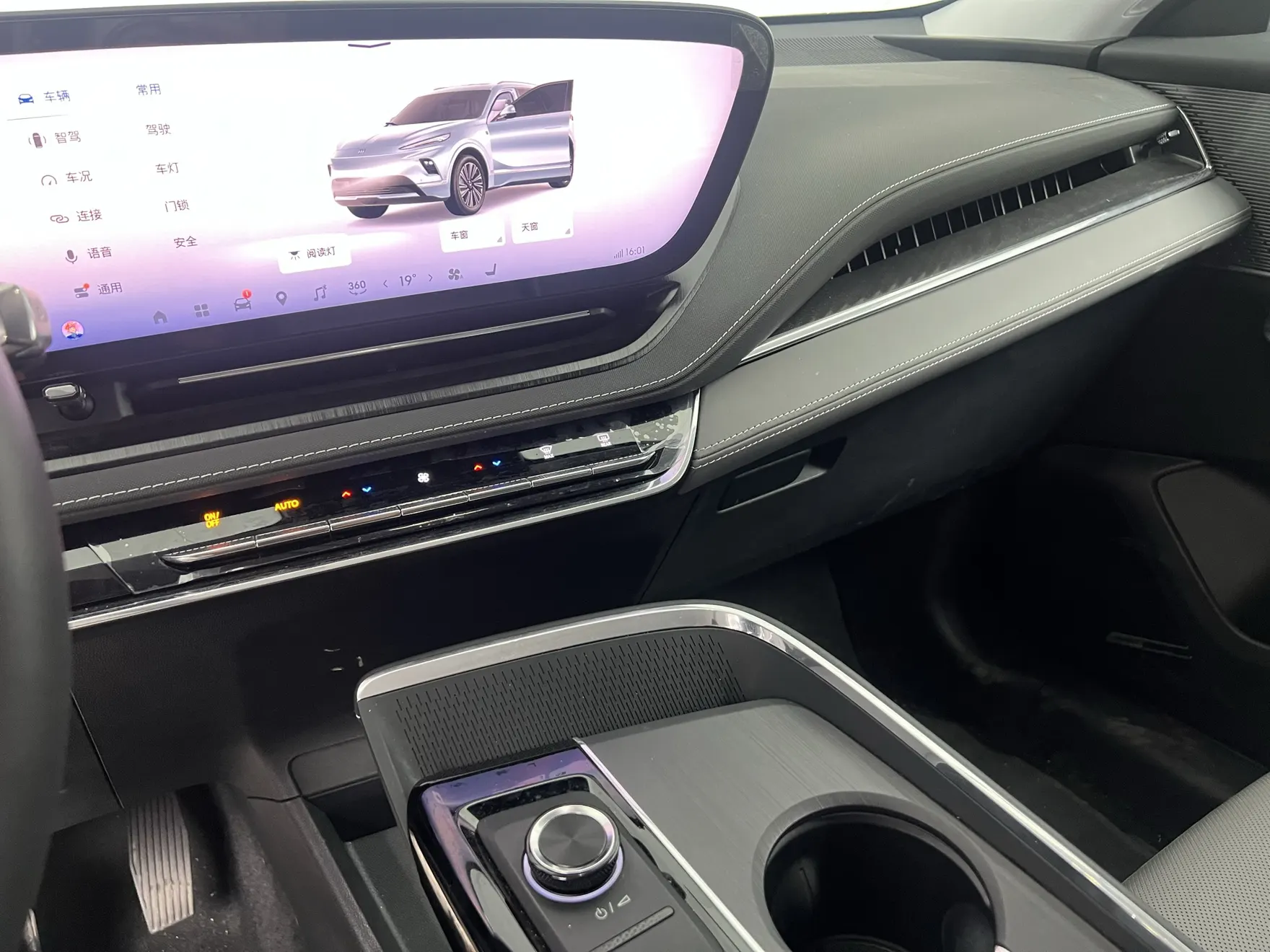 Buick E5, 2025 15