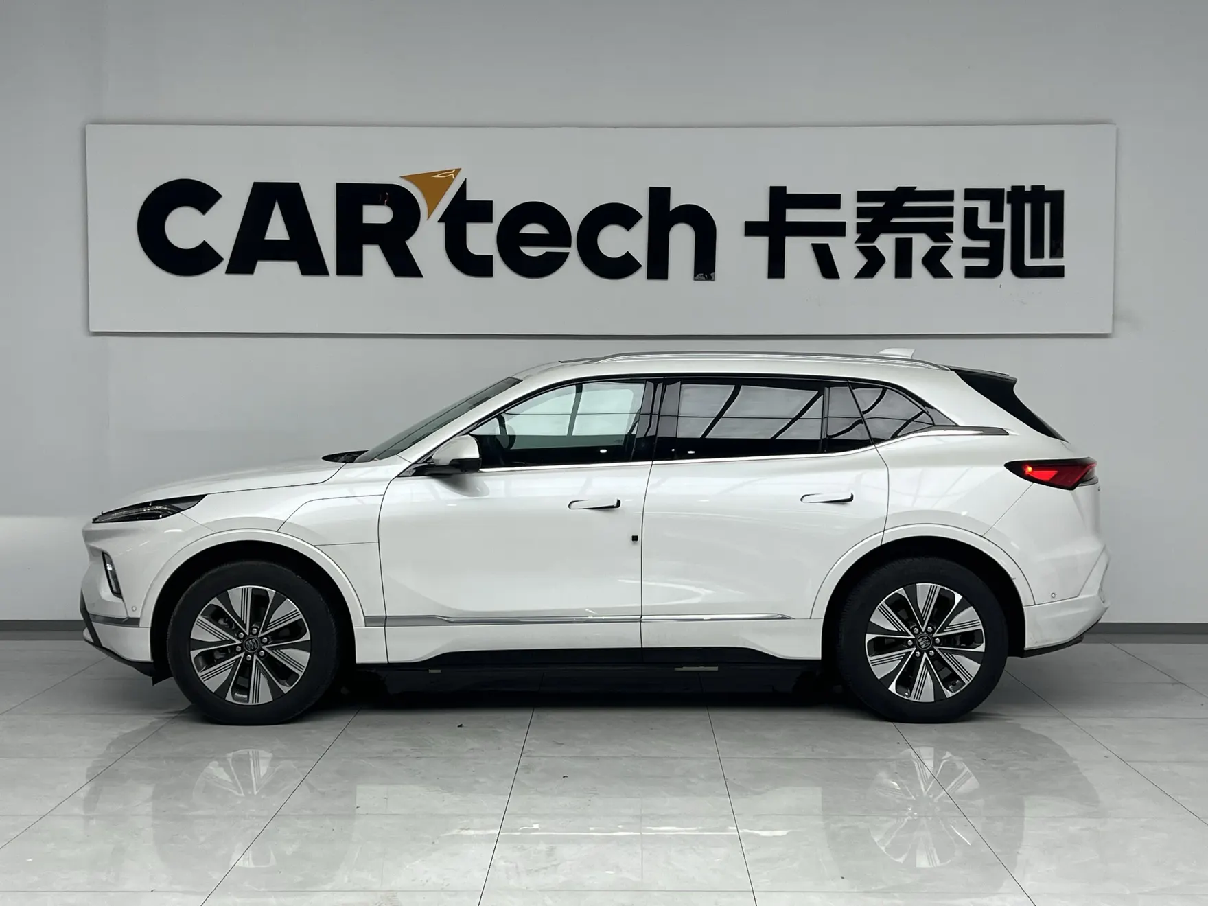 Buick E5, 2025 2