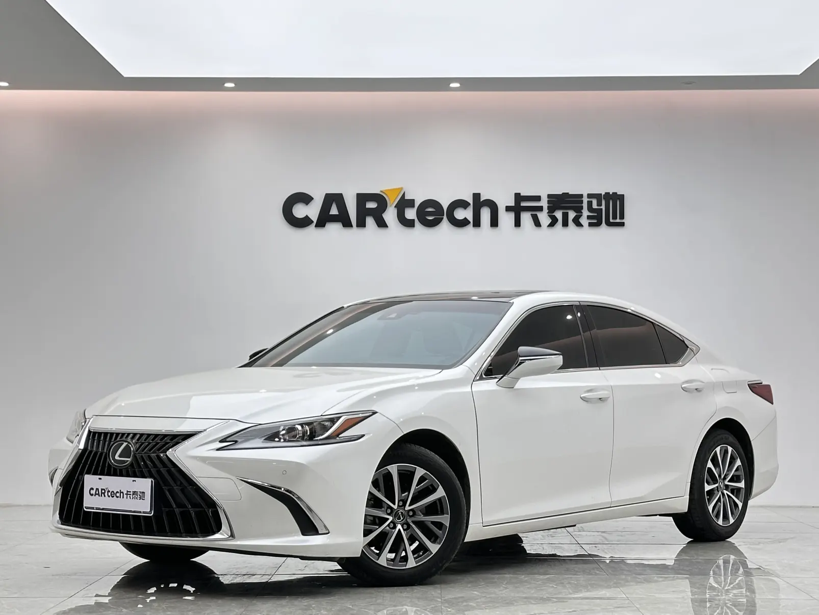 Lexus ES 200