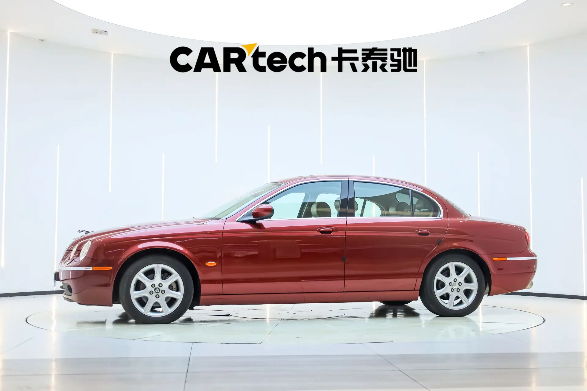 Jaguar S-TYPE, 2005 8