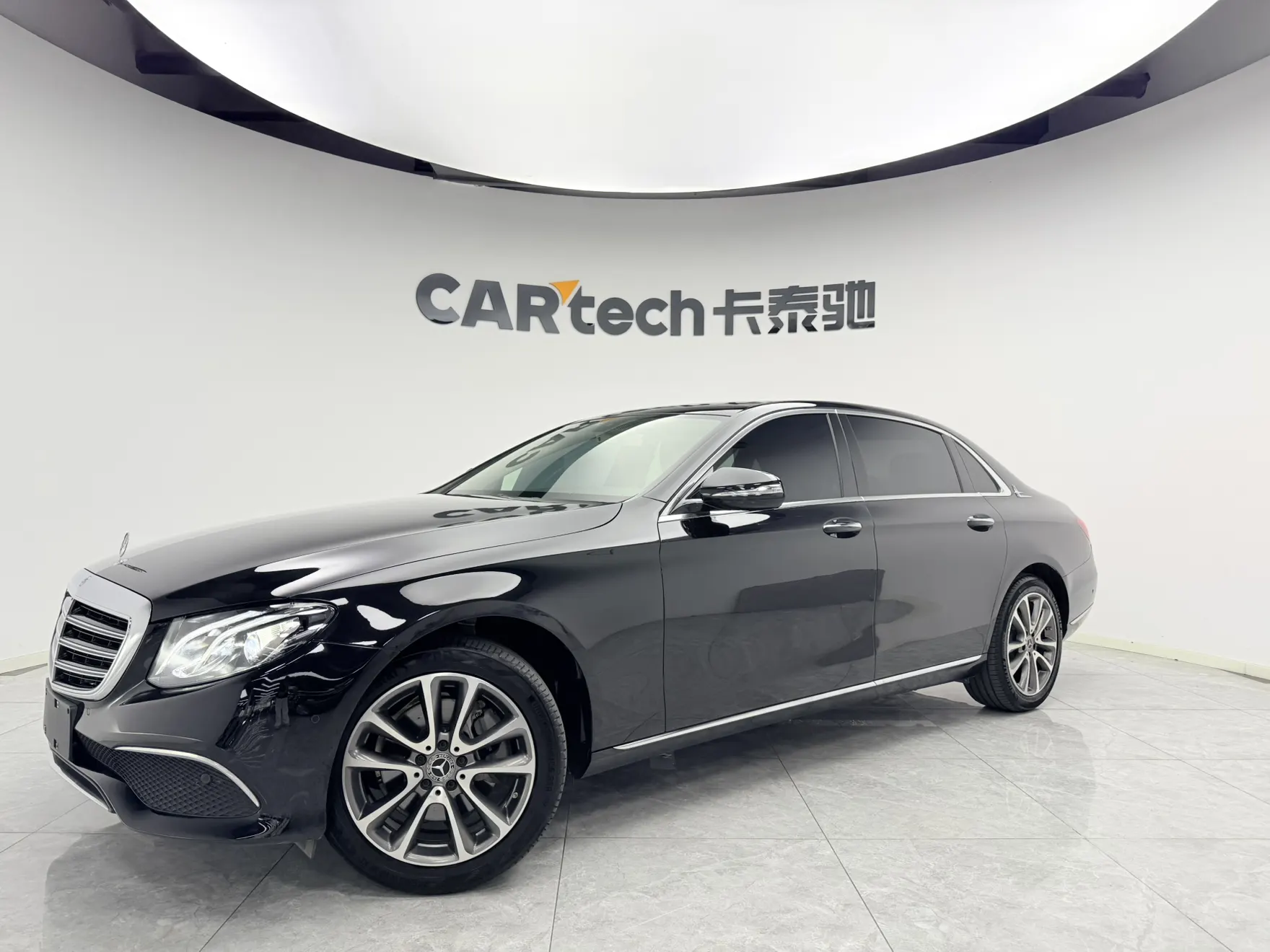 Mercedes-Benz E 260 L
