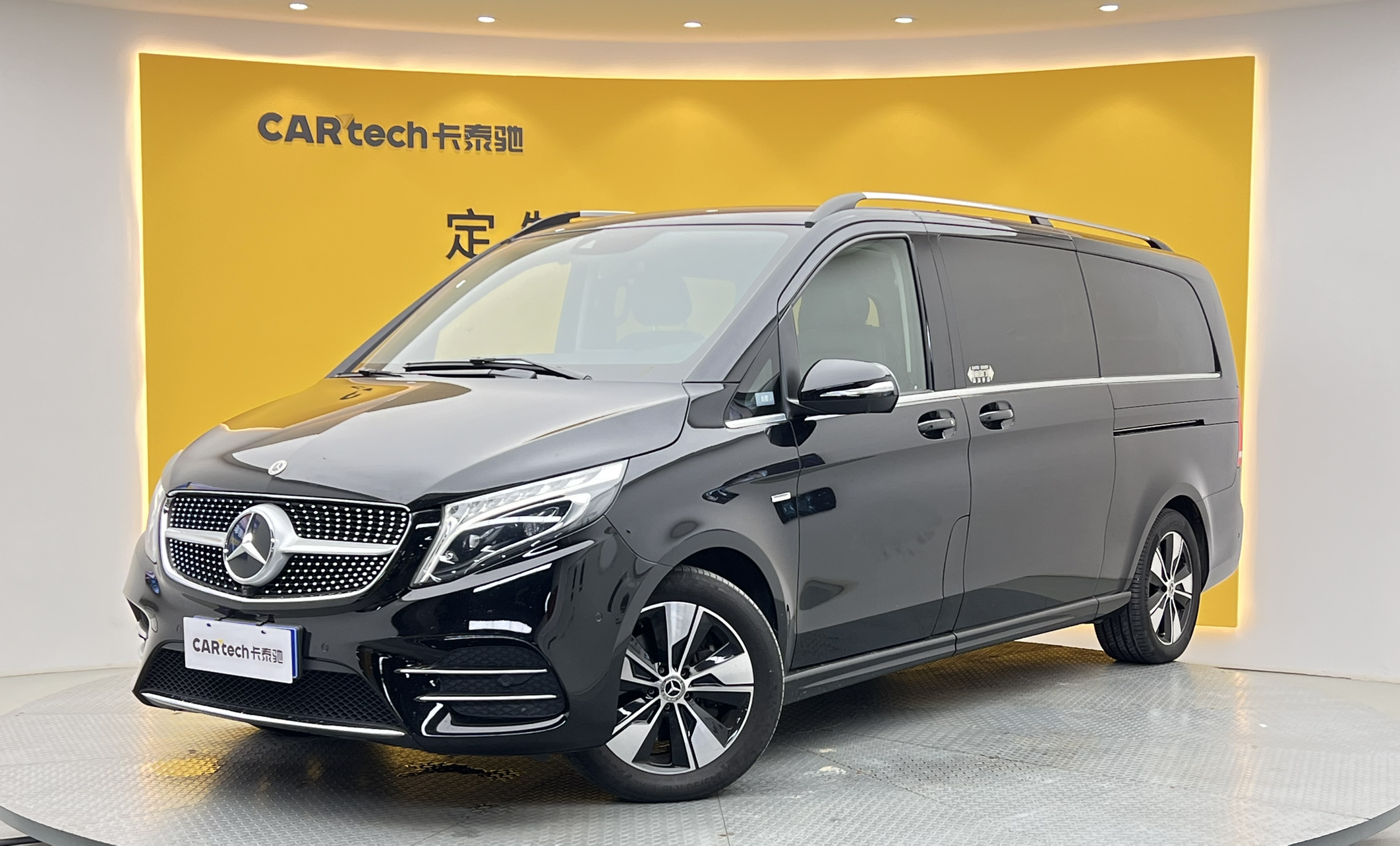 奔驰V级2020款 V 260 L 长轴距豪华版