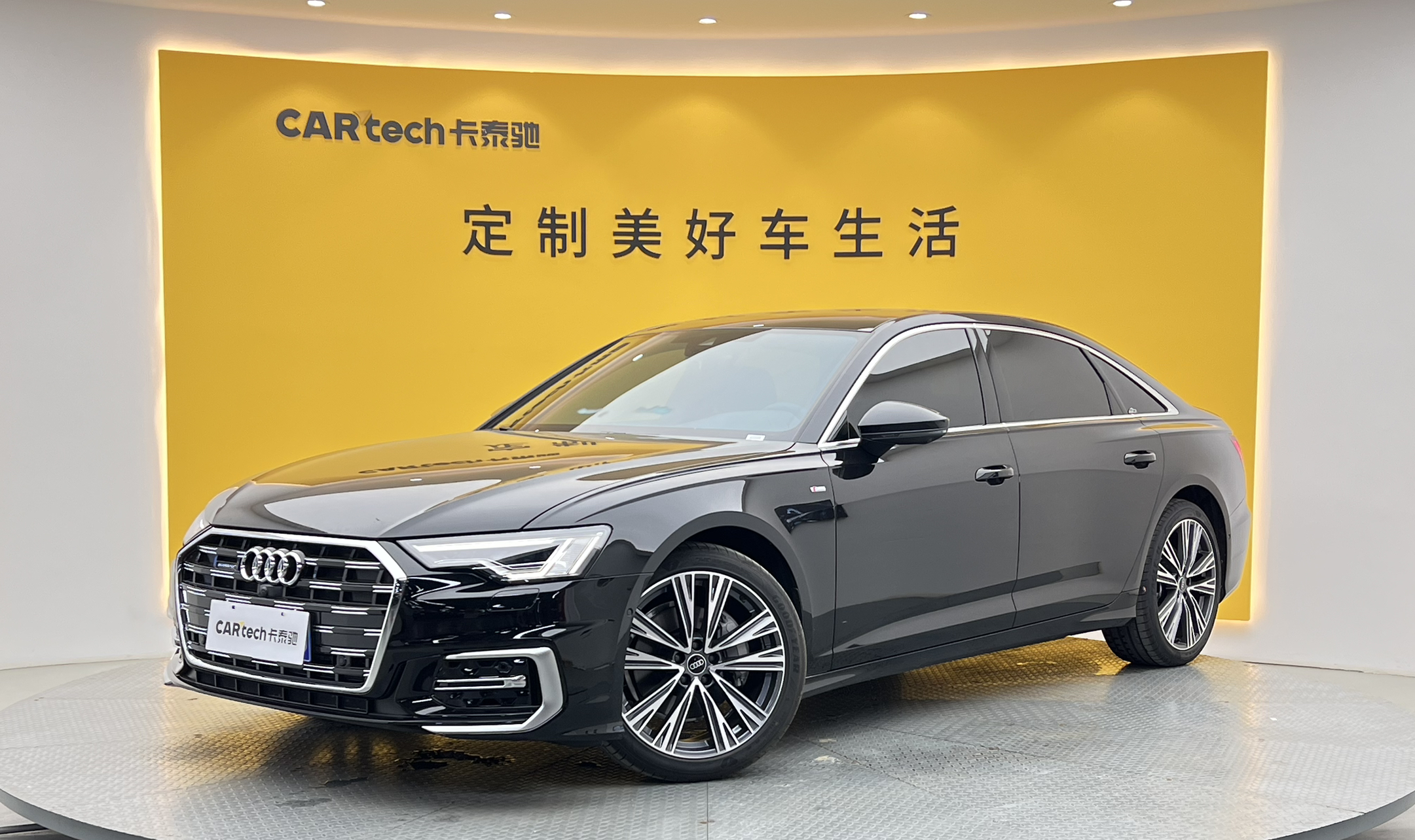 奥迪A6L2025款 改款 45 TFSI quattro 臻选动感型