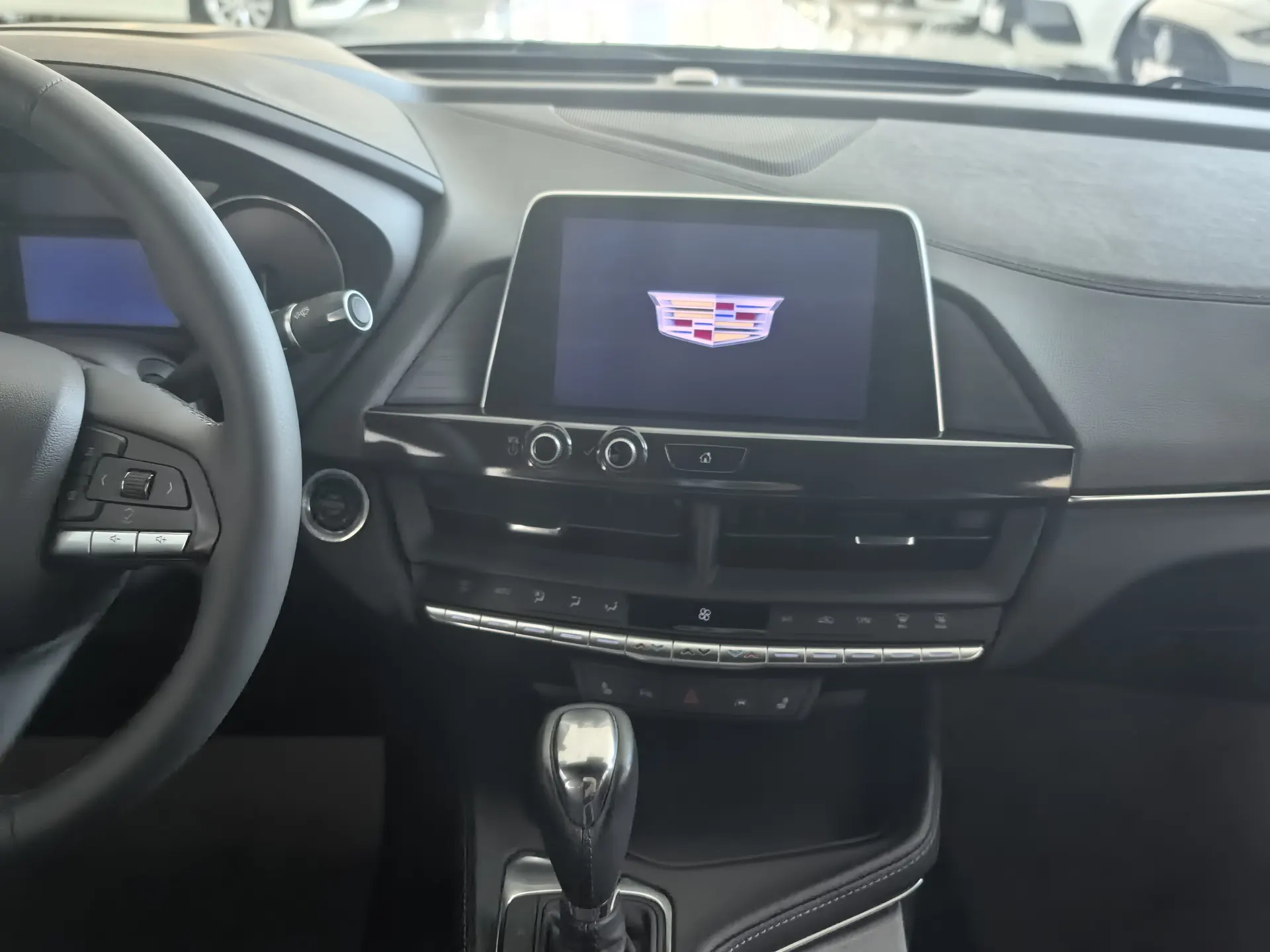 Cadillac CT4, 2023 17