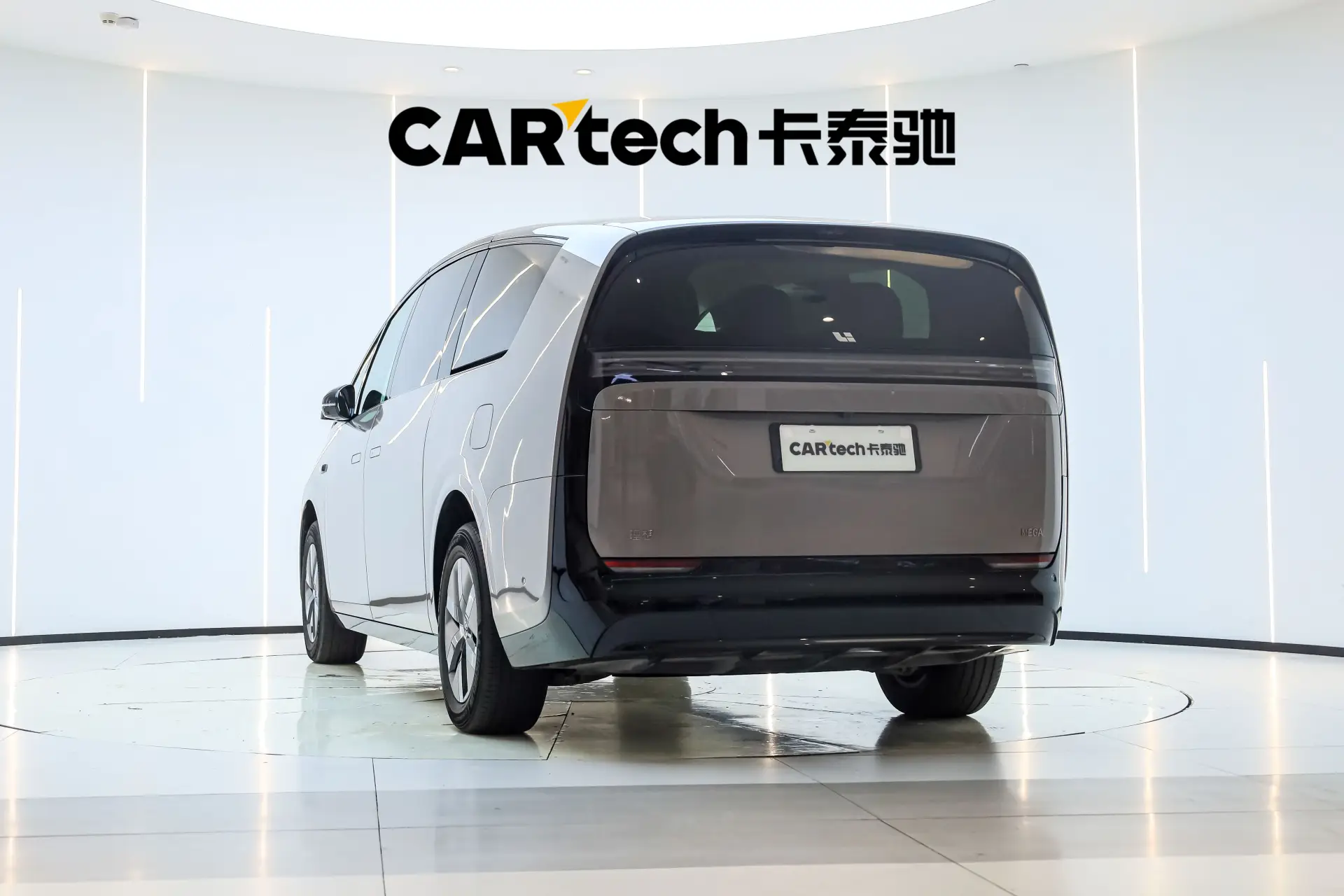 Li Auto MEGA, 2024 10