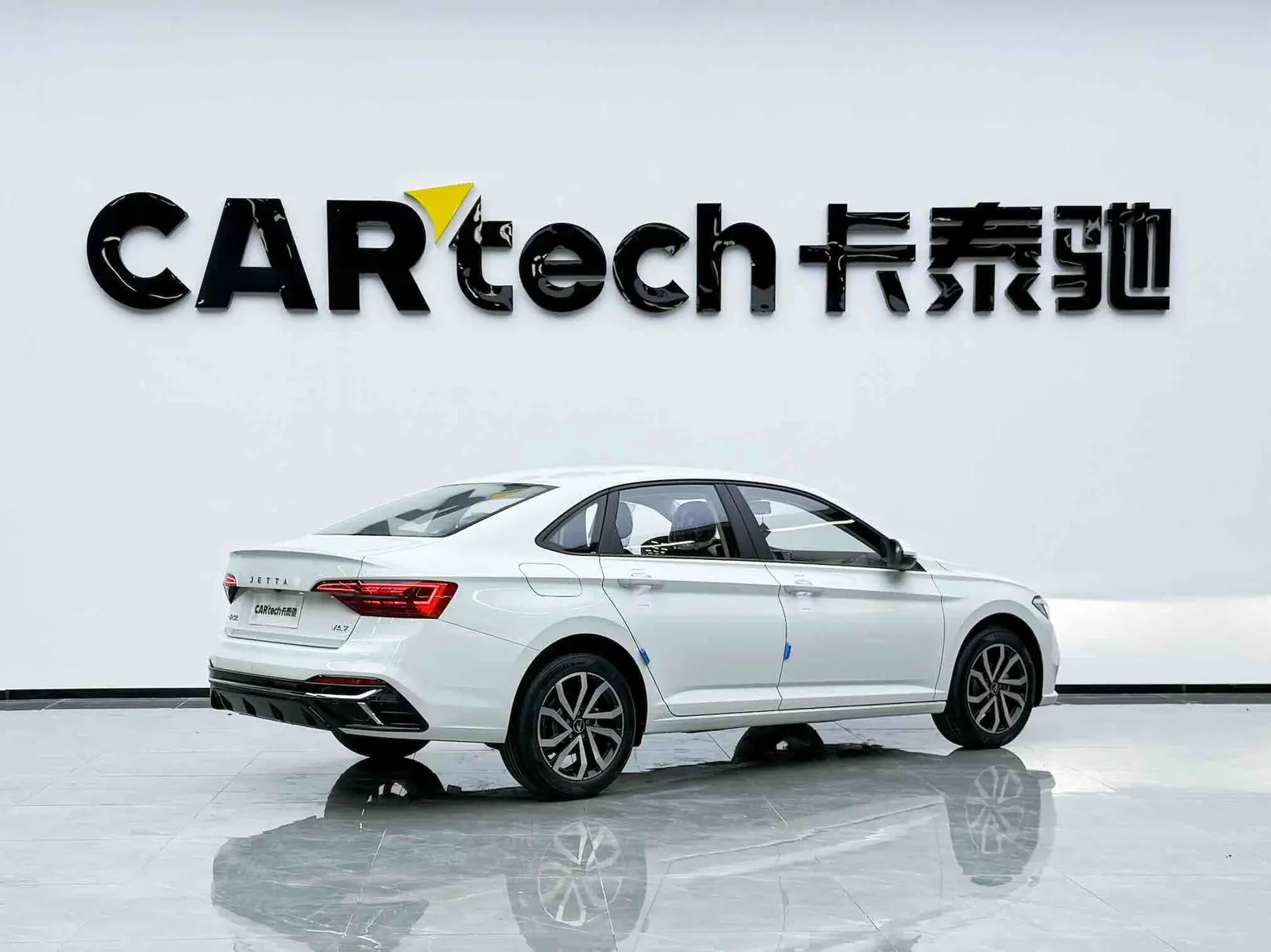 Jetta VA7, 2026 4