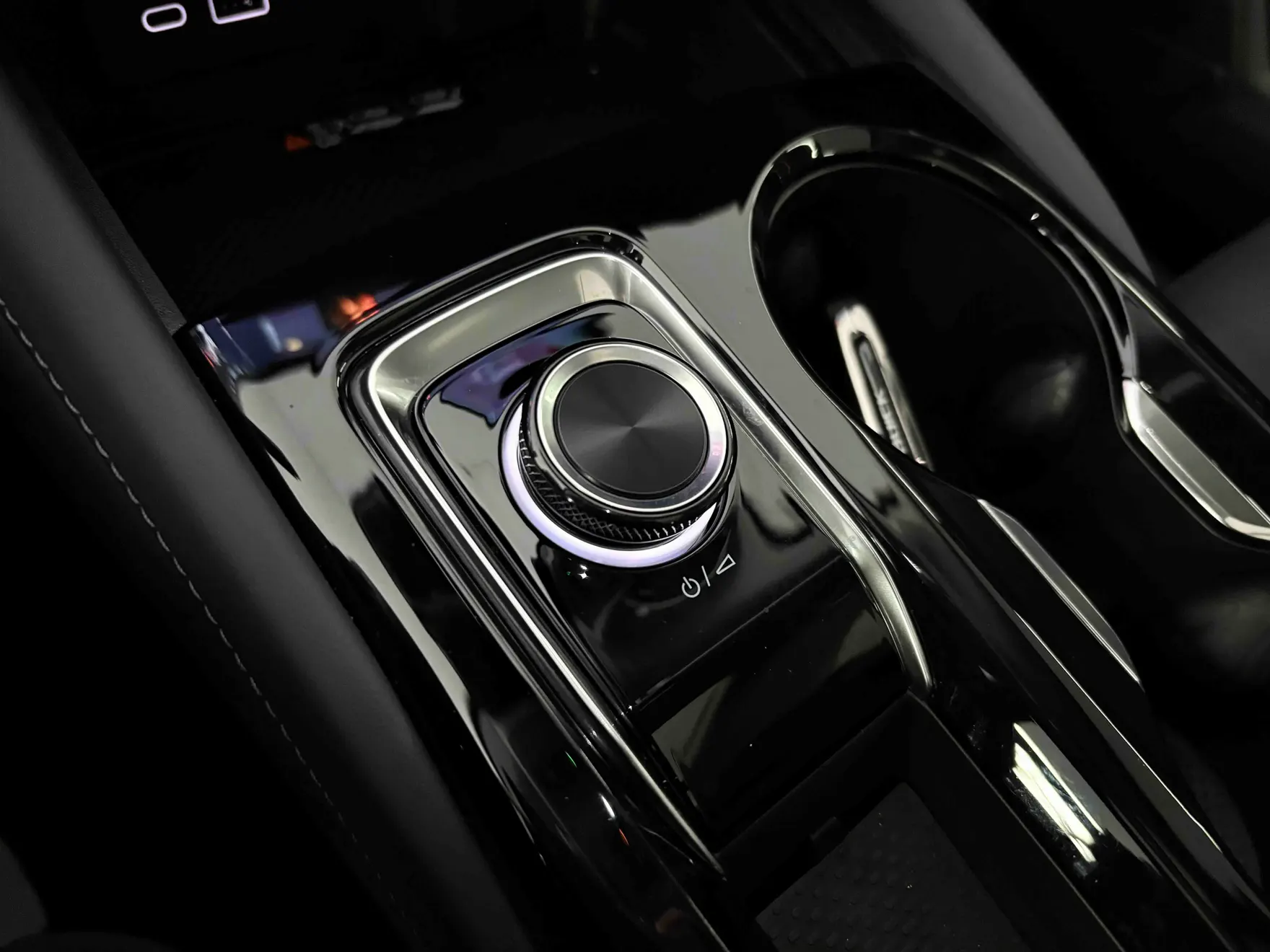 Buick Envision Plus, 2026 18