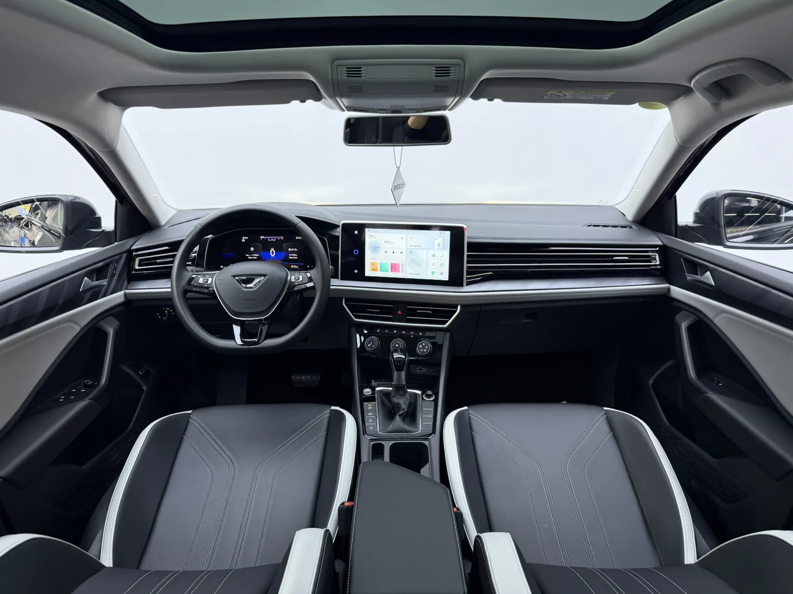 Jetta VA7, 2026 18