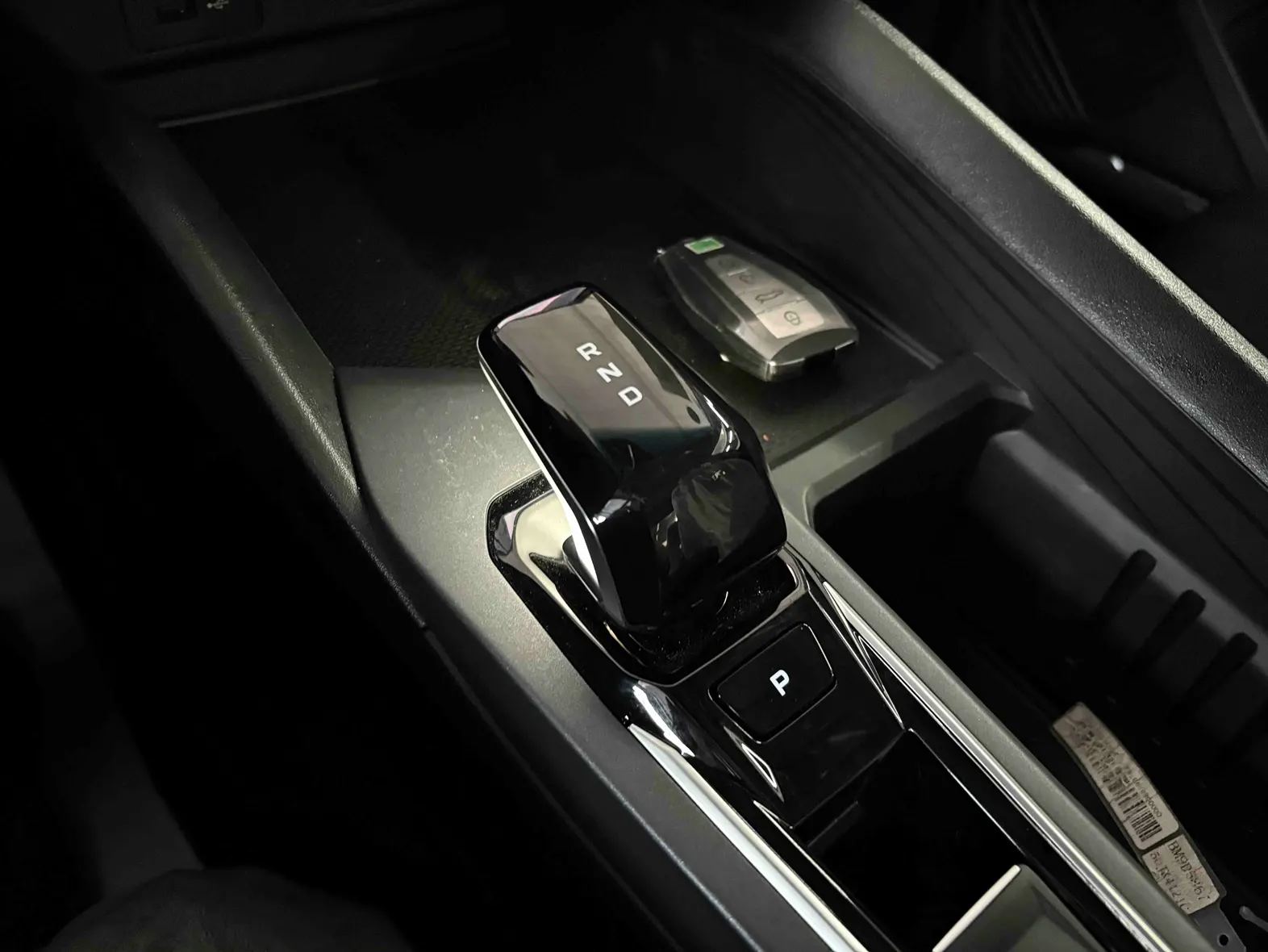 Geely Binray, 2026 24