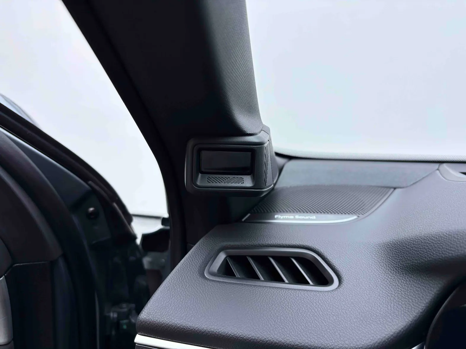 Geely Preface, 2025 20