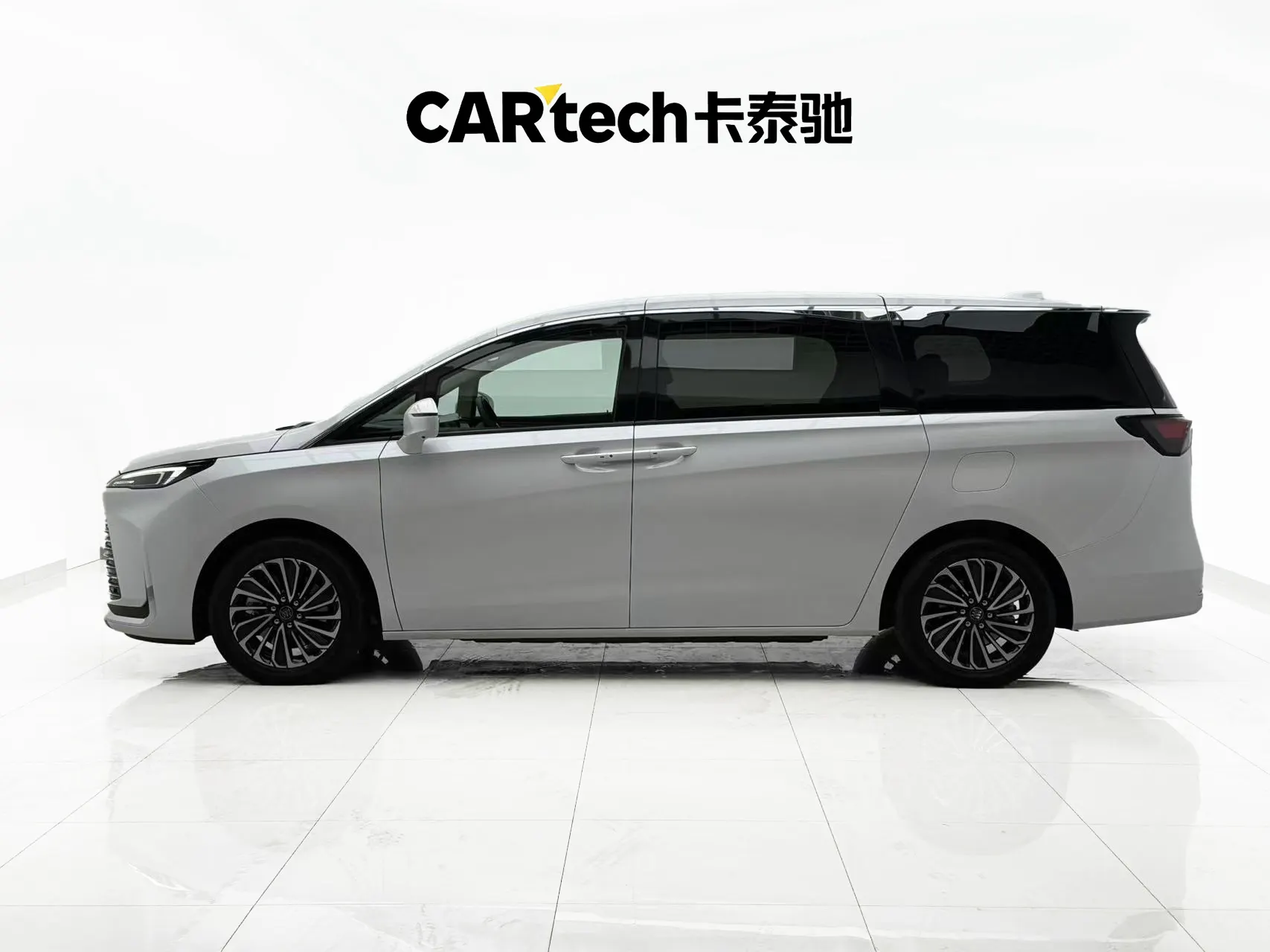 Buick GL8, 2025 6