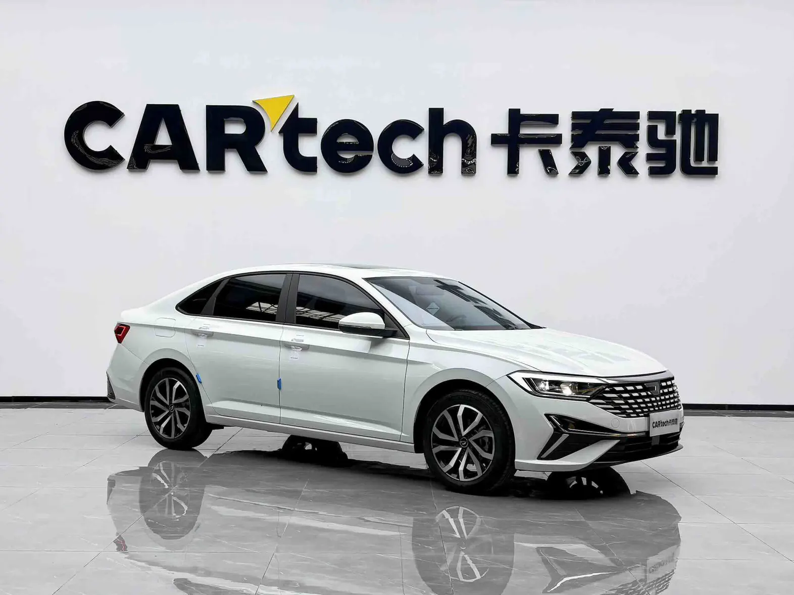 Jetta VA7, 2025 2