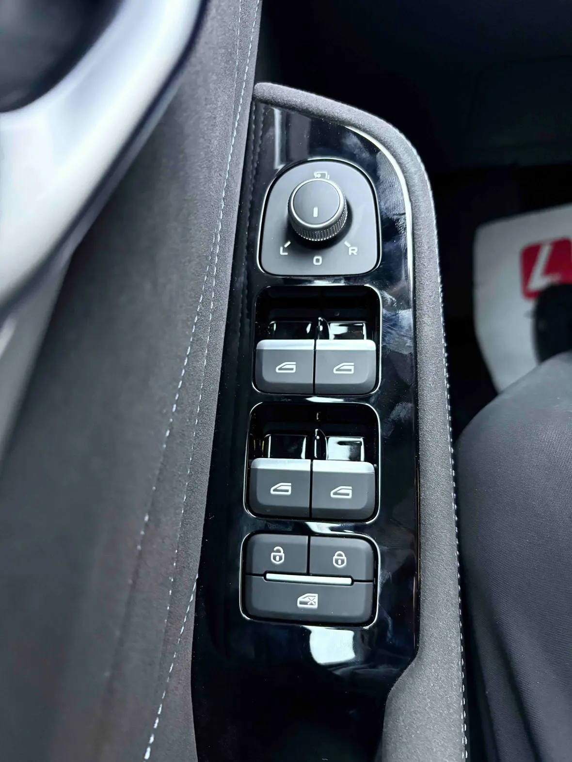 Geely Preface, 2025 27
