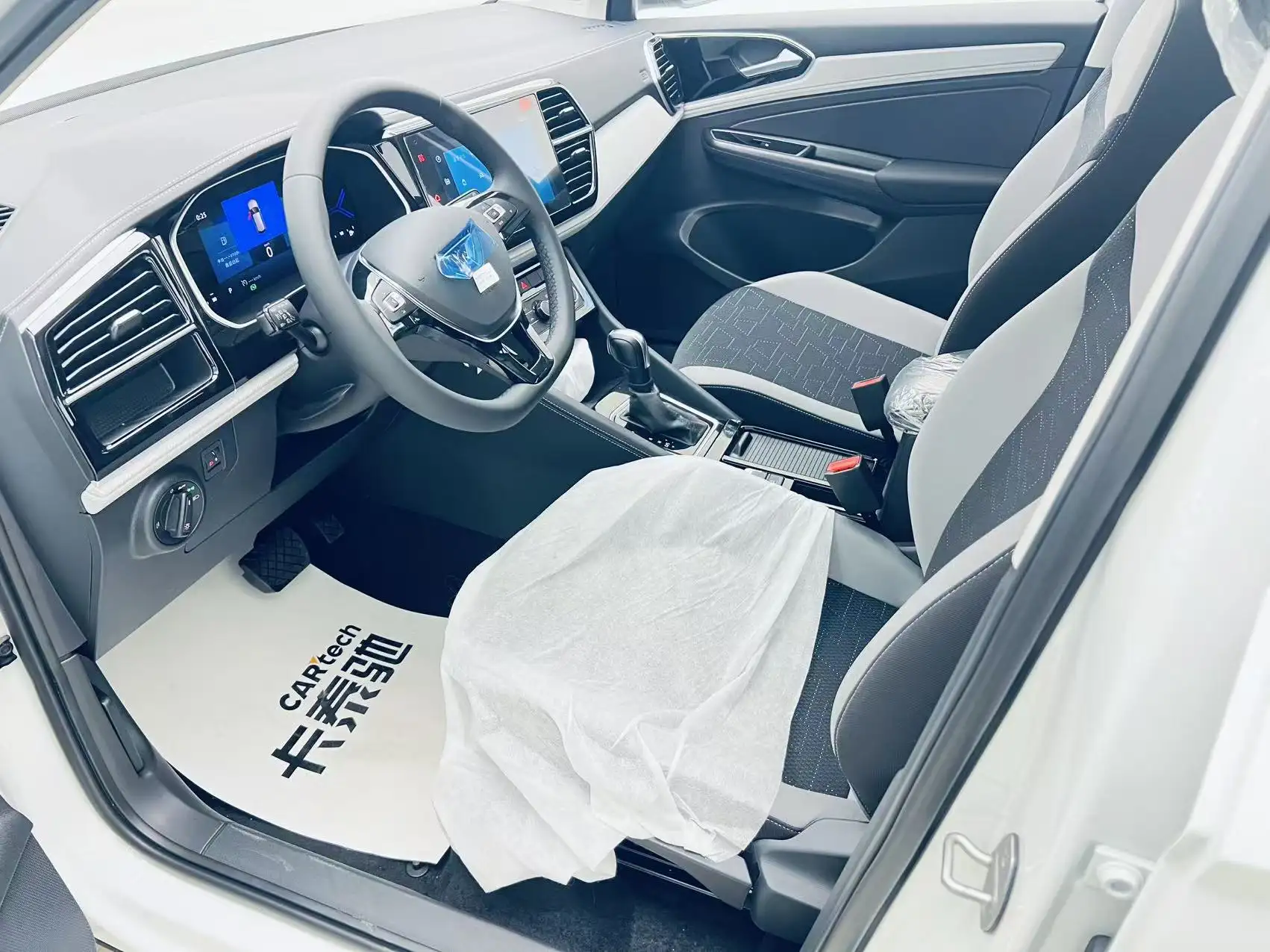 Jetta VS7, 2025 13