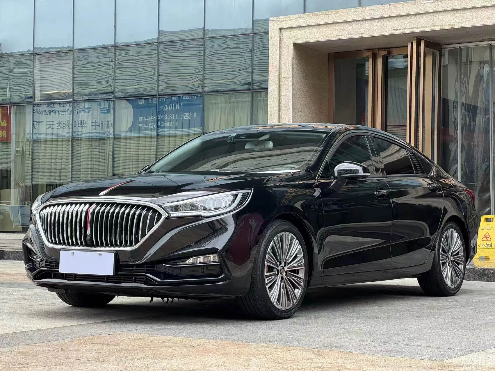 Hongqi H5