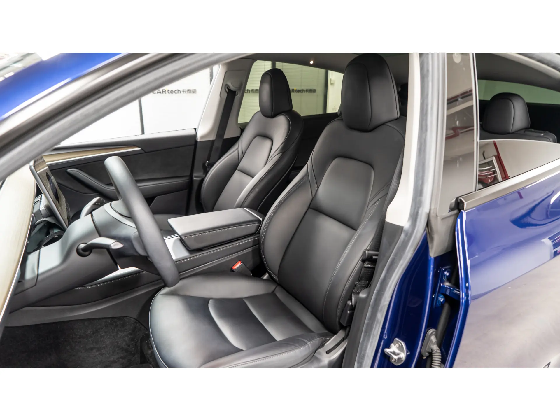 Tesla Model Y, 2022 13