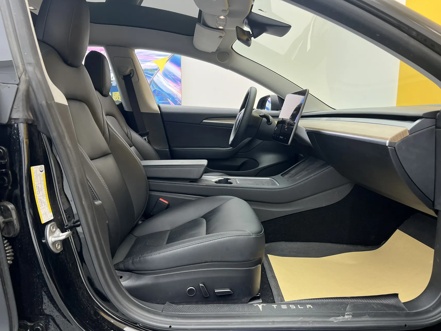 Tesla Model 3, 2021 22