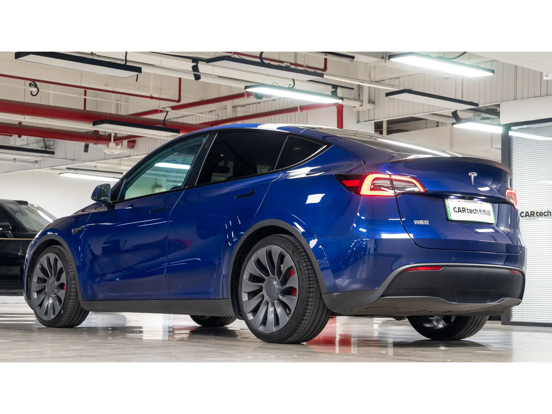 Tesla Model Y, 2022 4