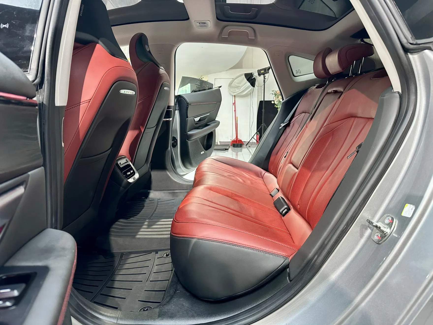 Xpeng P7, 2022 12