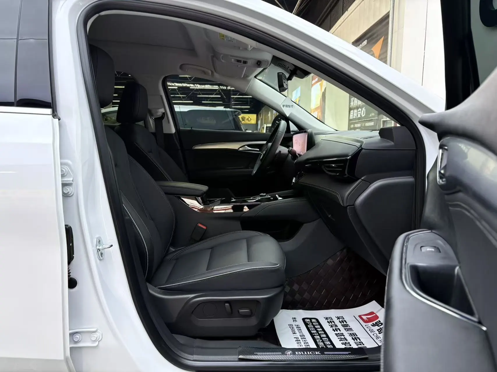 Buick Envision Plus, 2025 15