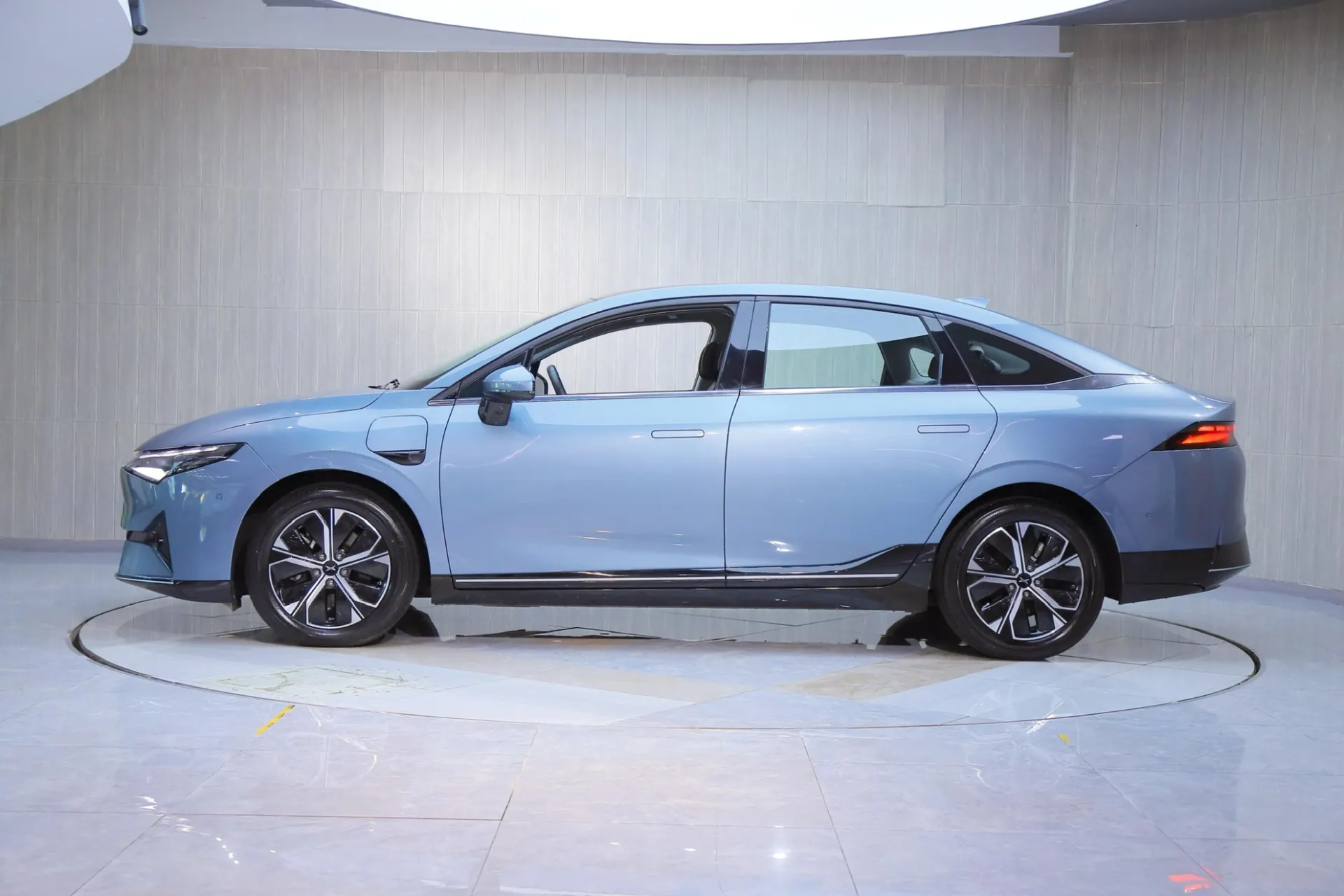 Xpeng P5, 2021 8