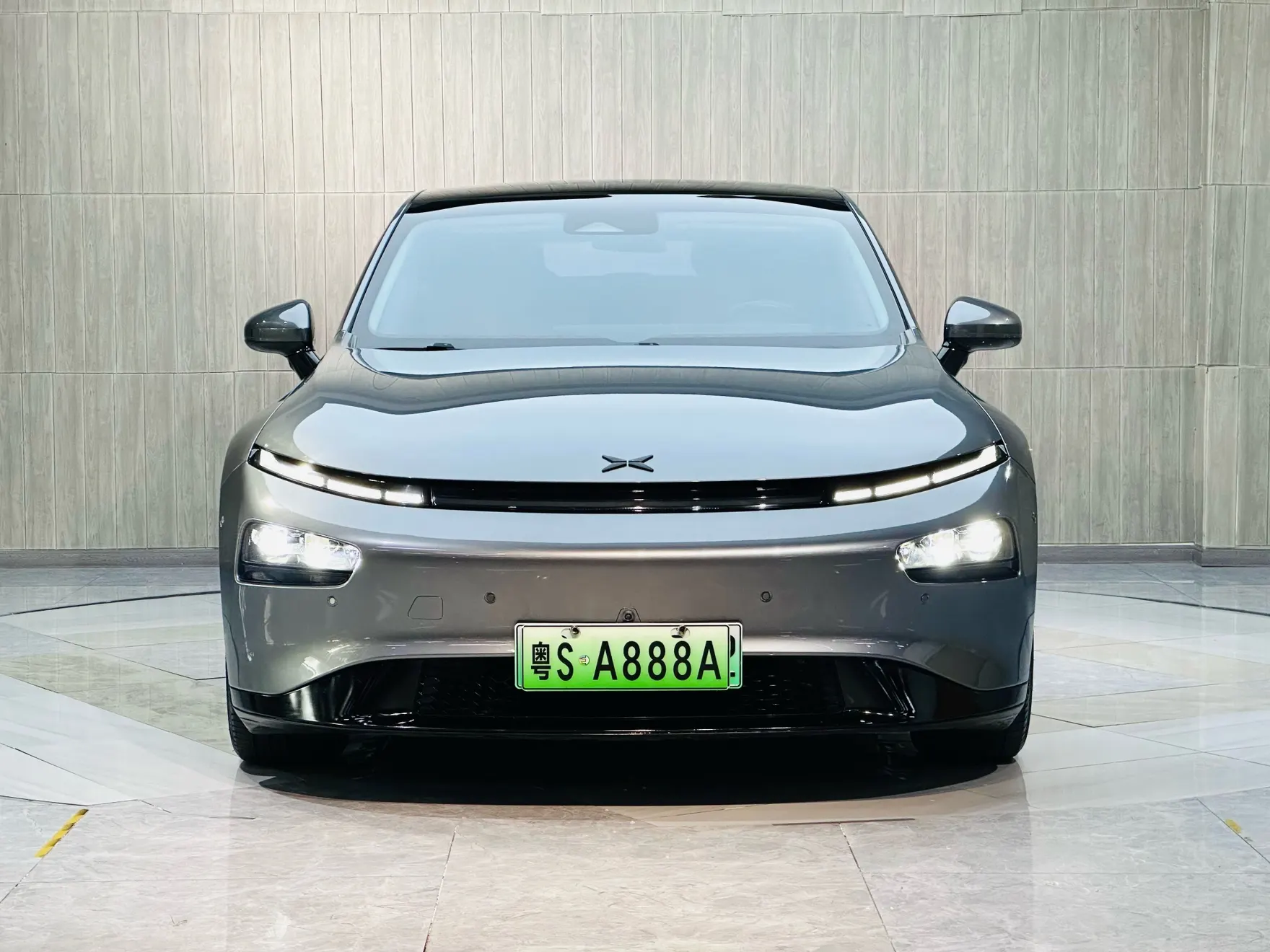 Xpeng P7, 2021 3