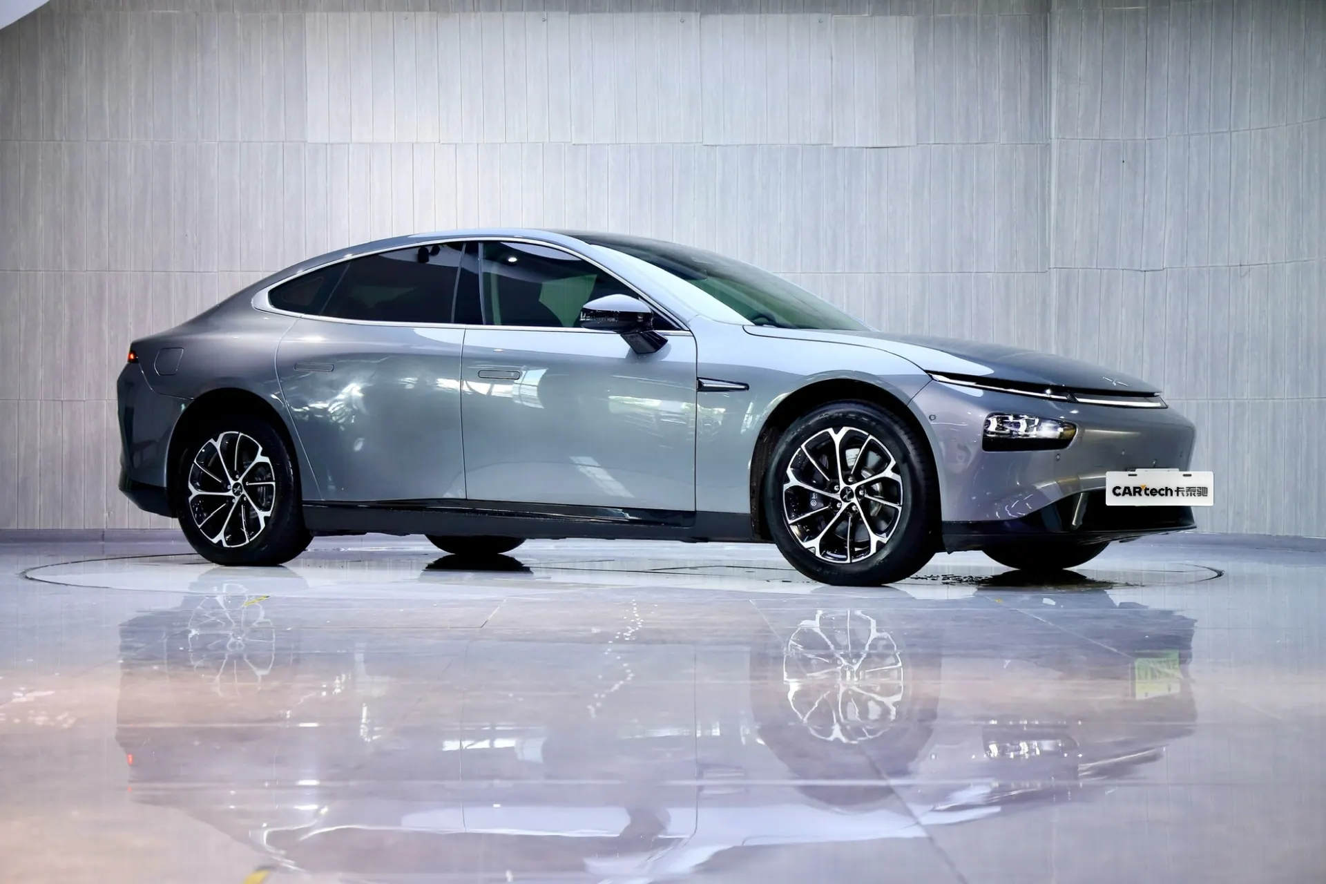 Xpeng P7, 2021 2