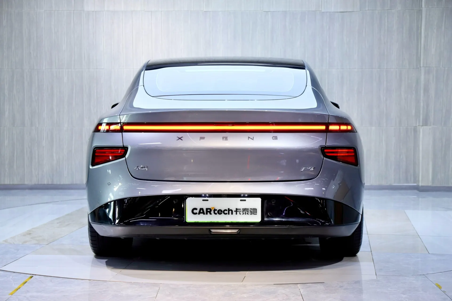 Xpeng P7, 2021 4