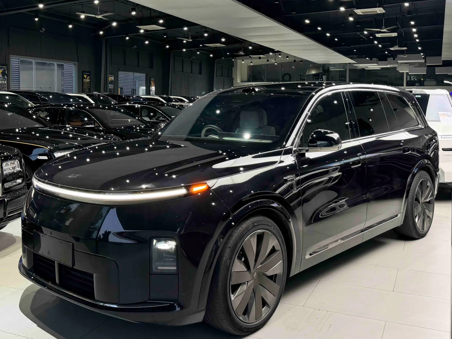 Li Auto L9