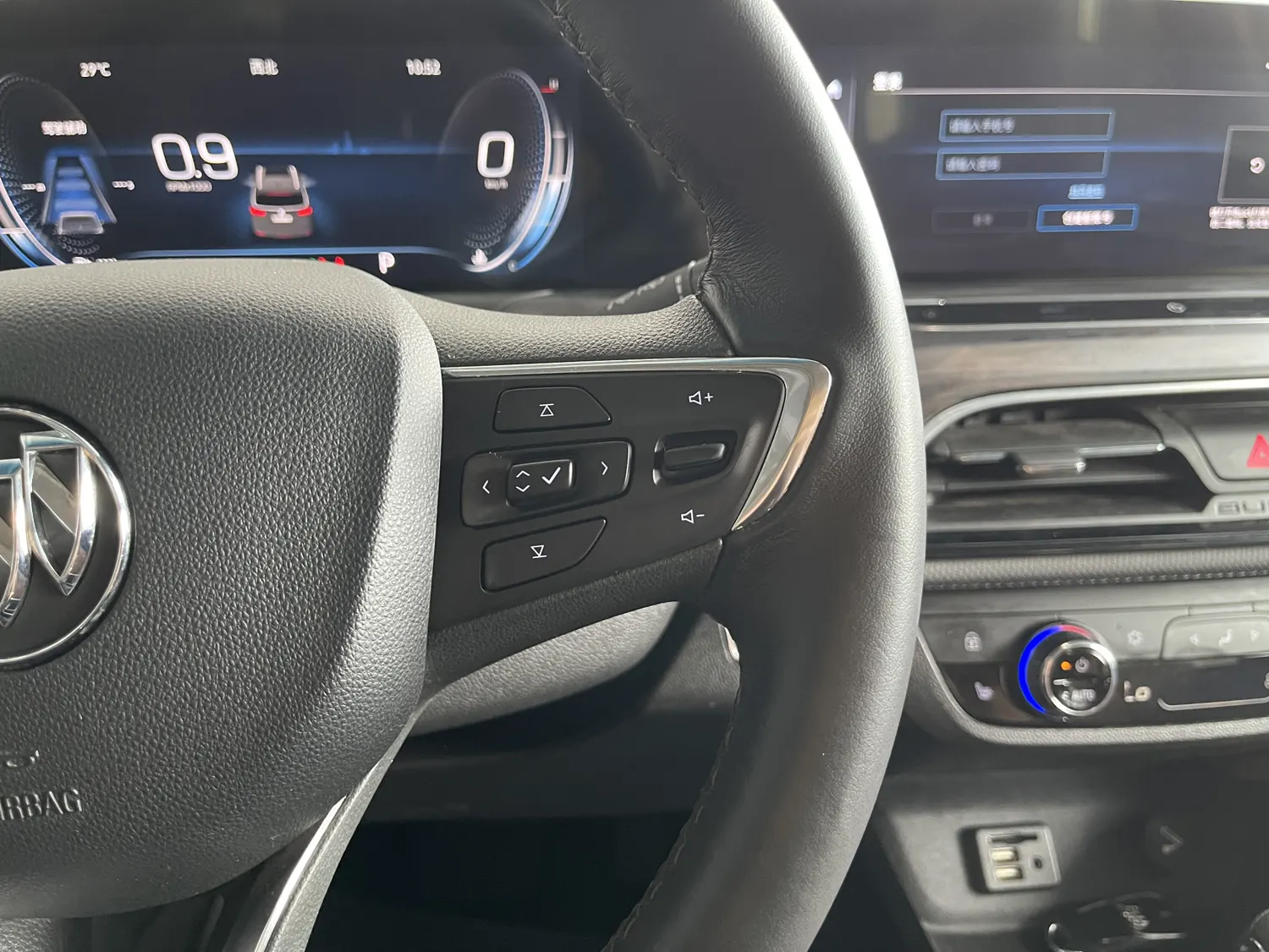 Buick GL6, 2022 26