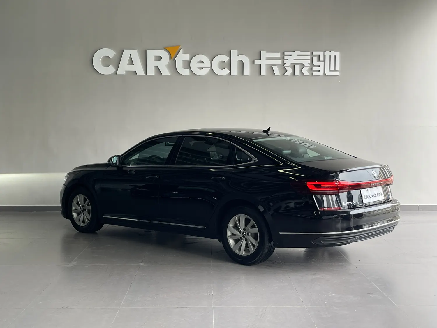 Volkswagen Passat, 2025 6