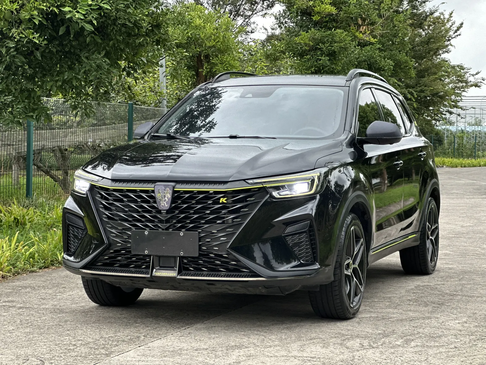 Roewe RX5