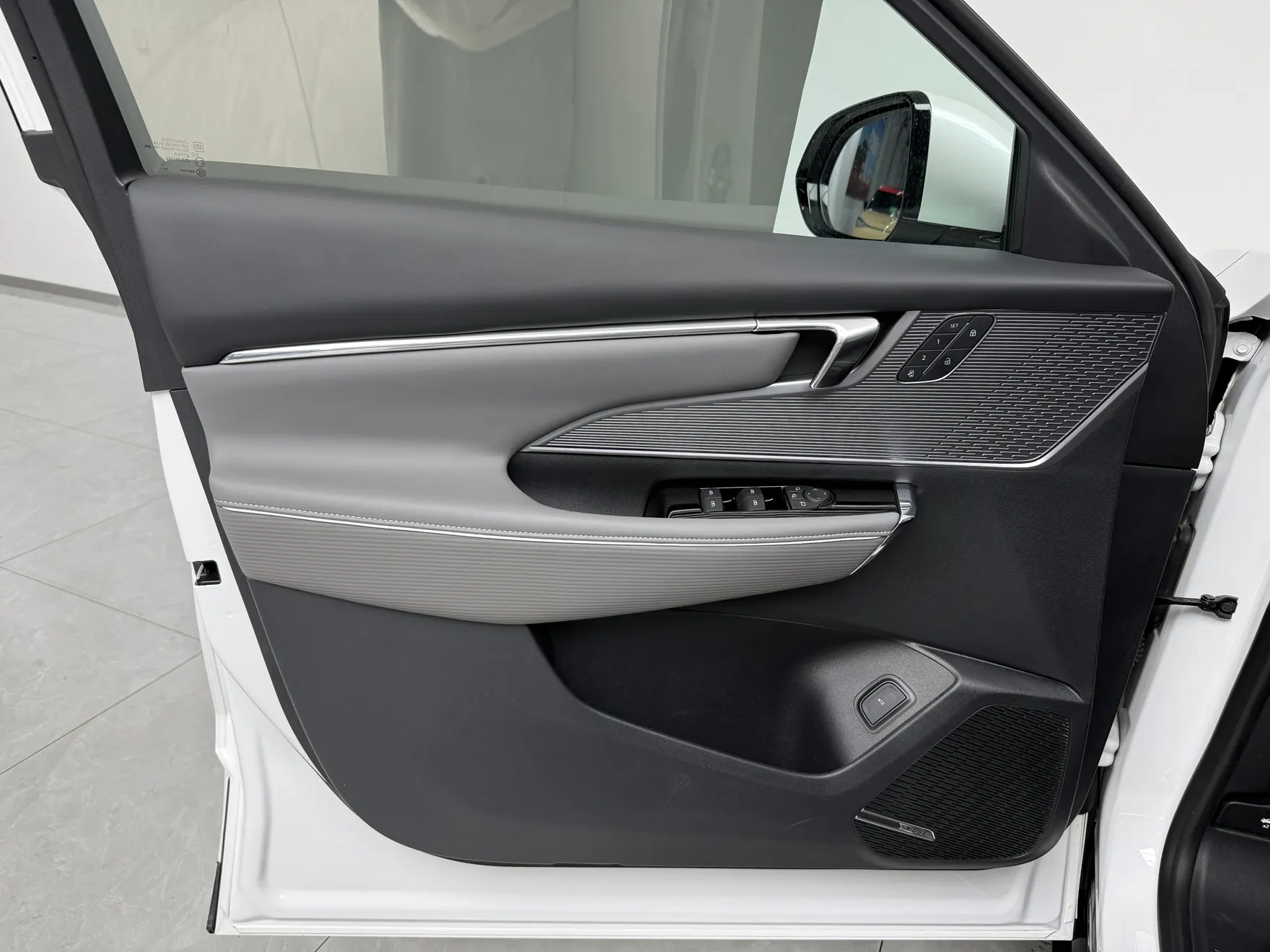 Buick E5, 2025 11