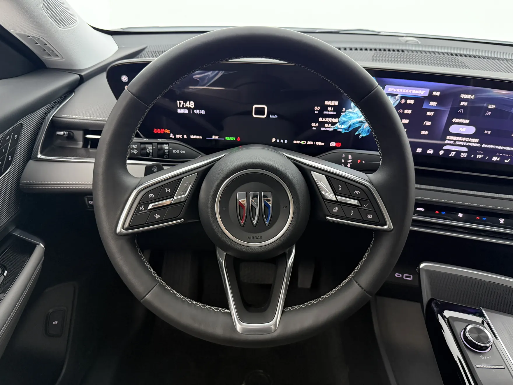 Buick E5, 2025 9