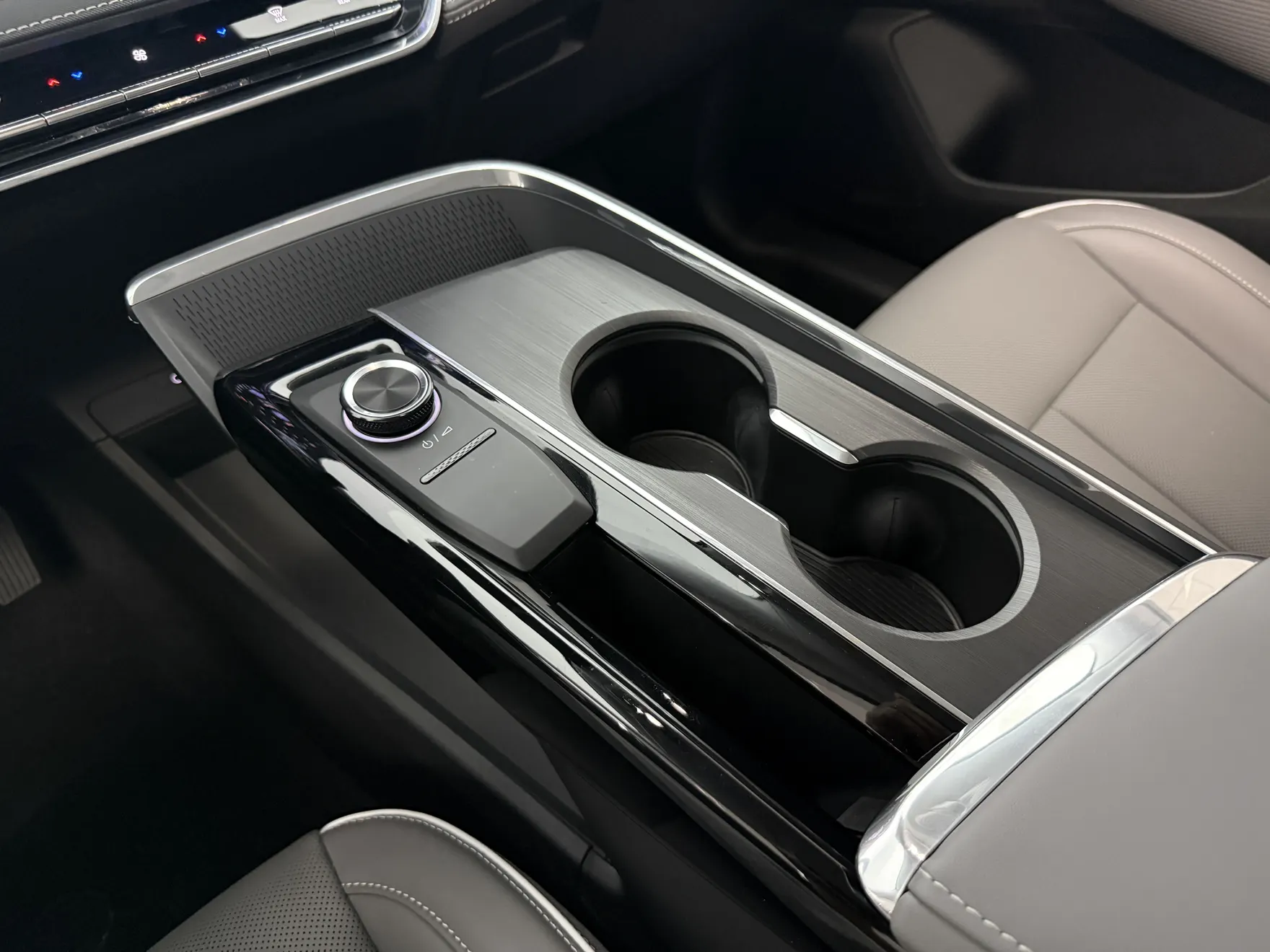 Buick E5, 2025 14